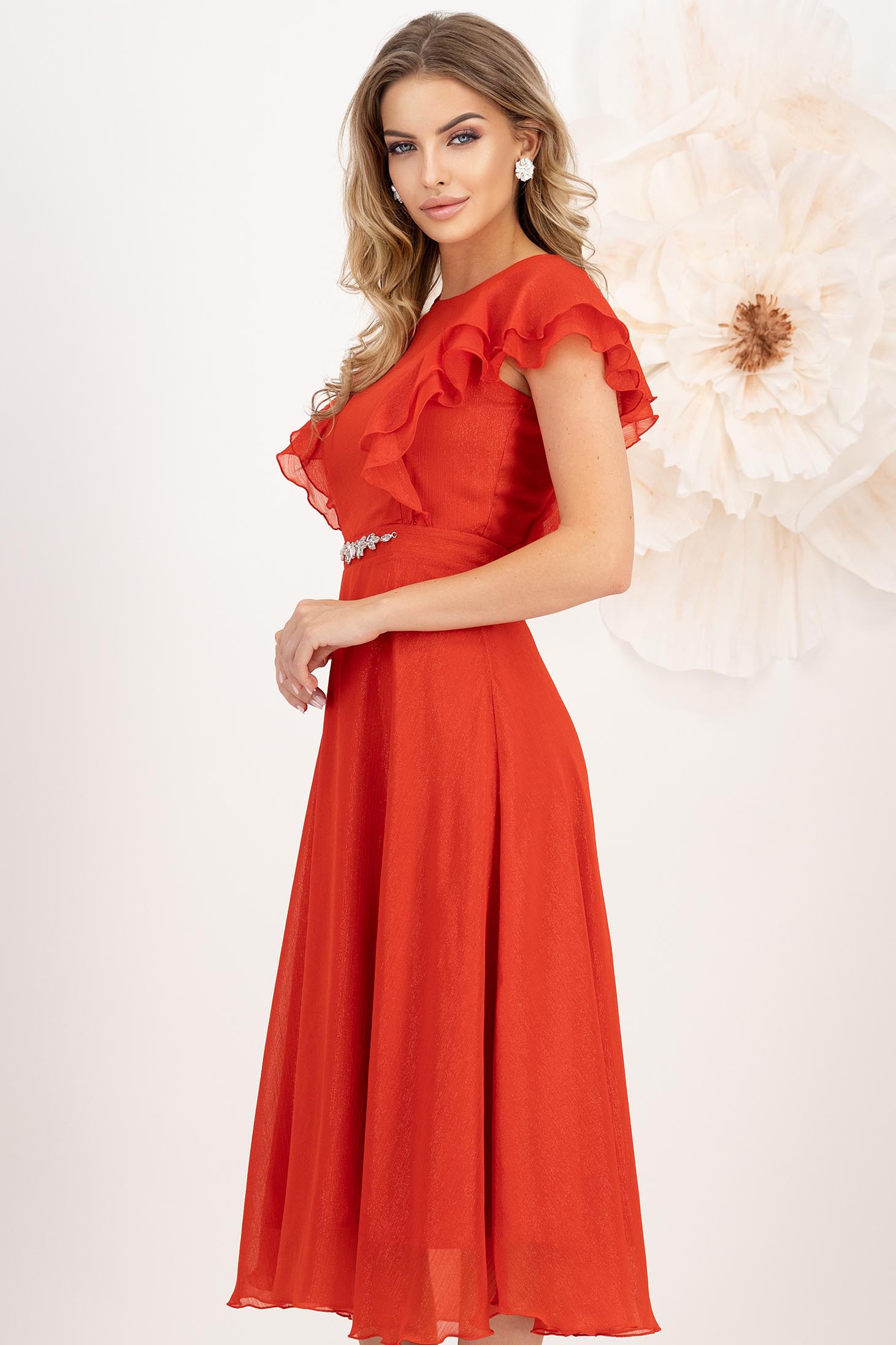 Rochie din voal cu fir lame rosie midi in clos cu volanase - StarShinerS 2 - StarShinerS.ro
