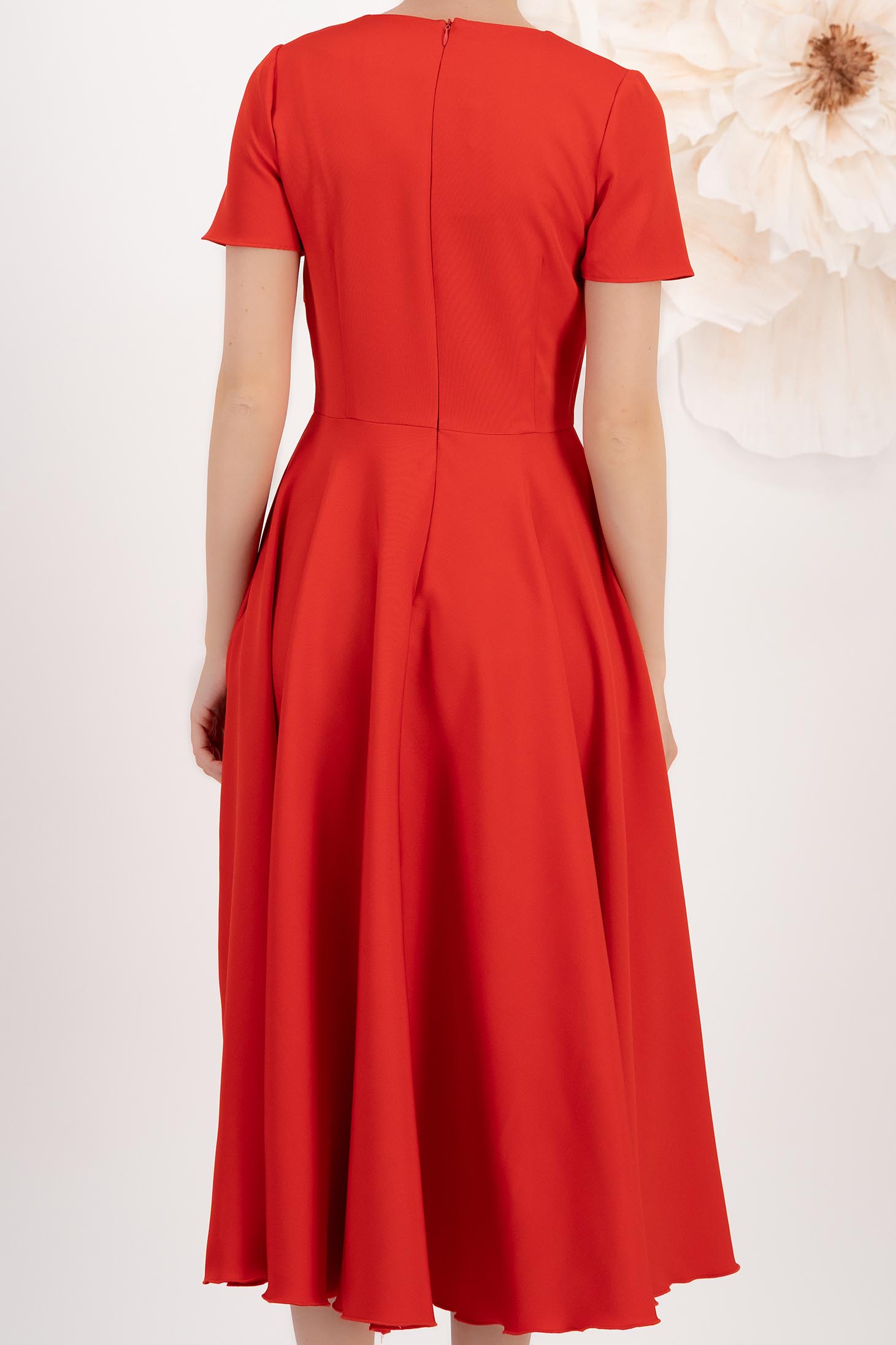 Rochie din stofa elastica rosie midi in clos cu nasturi decorativi si buzunare laterale - StarShinerS 5 - StarShinerS.ro