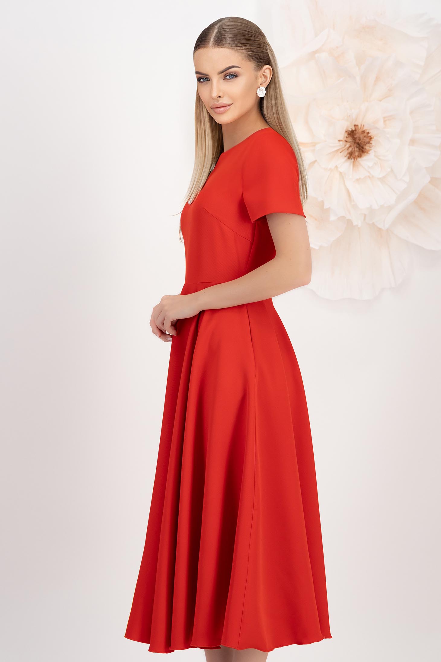 Rochie din stofa elastica rosie midi in clos cu nasturi decorativi si buzunare laterale - StarShinerS 2 - StarShinerS.ro