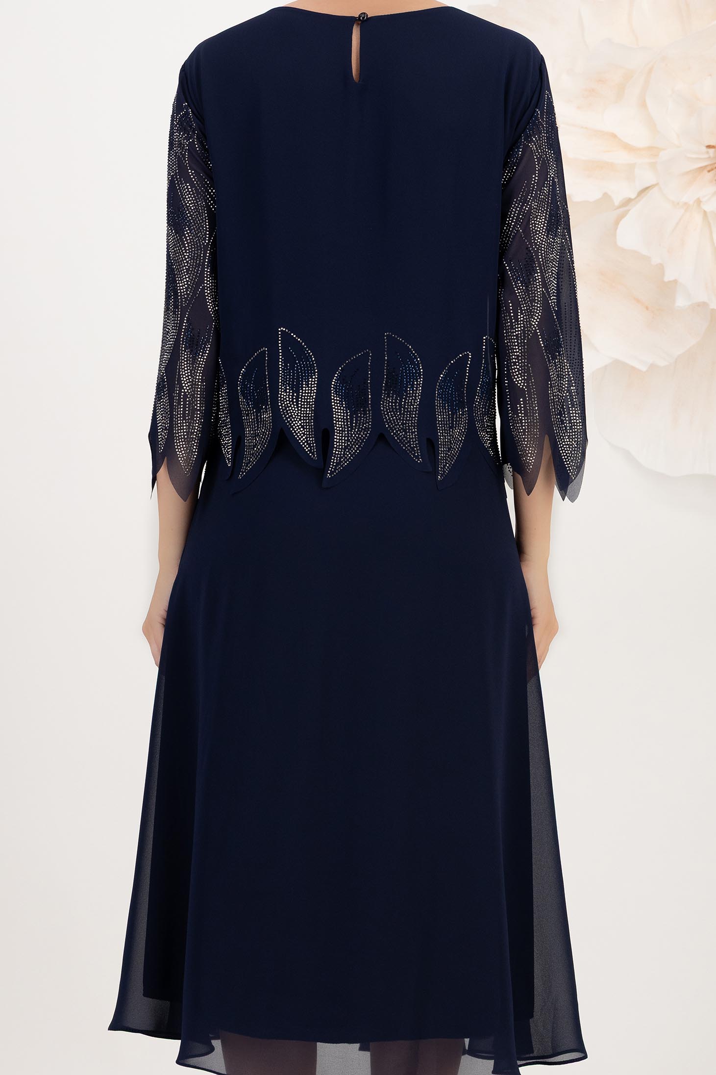 Rochie din voal bleumarin midi in clos cu capa nedetasabila cu aplicatii stralucitoare 5 - StarShinerS.ro