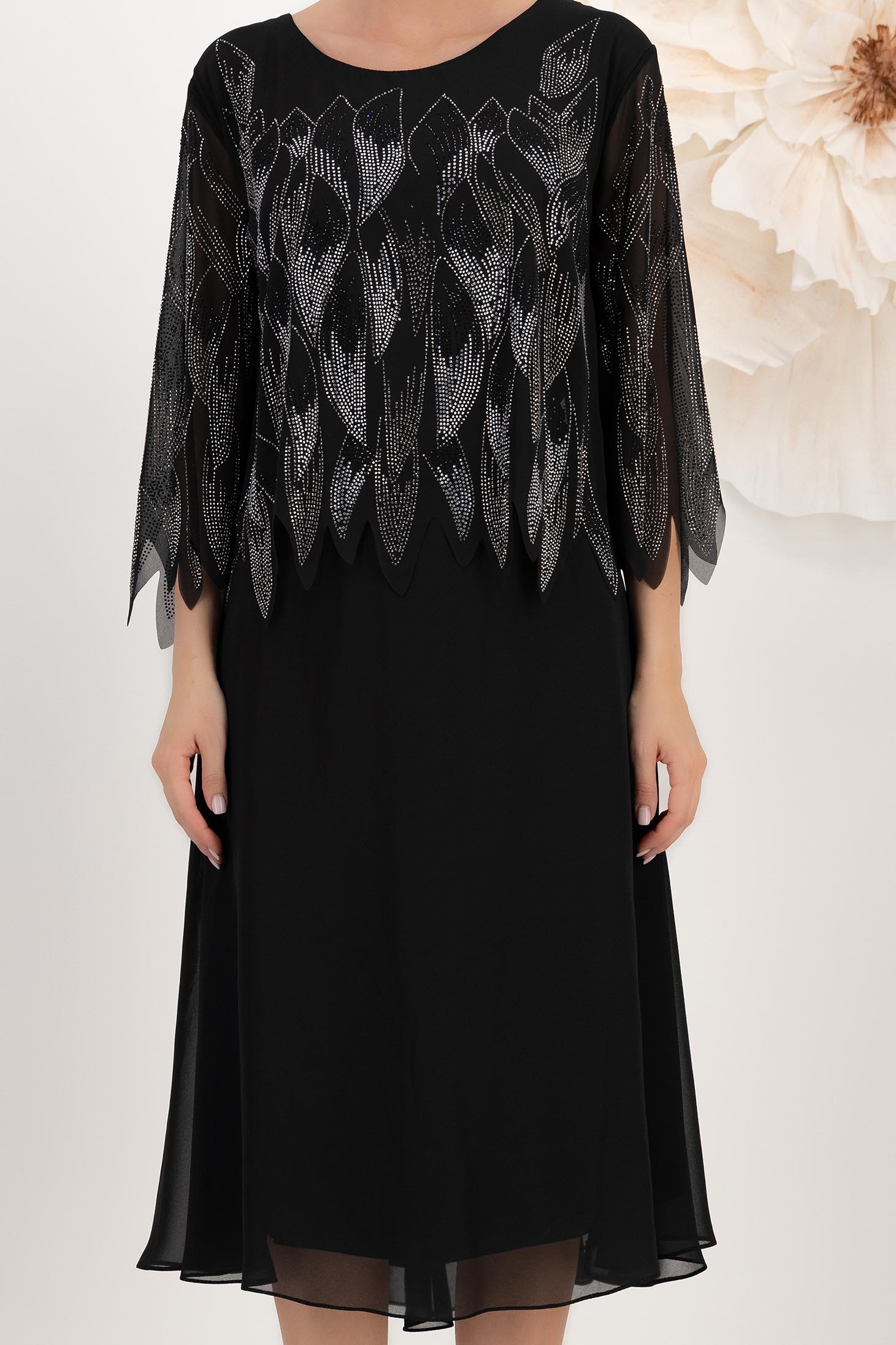 Rochie din voal neagra midi in clos cu capa nedetasabila cu aplicatii stralucitoare 4 - StarShinerS.ro