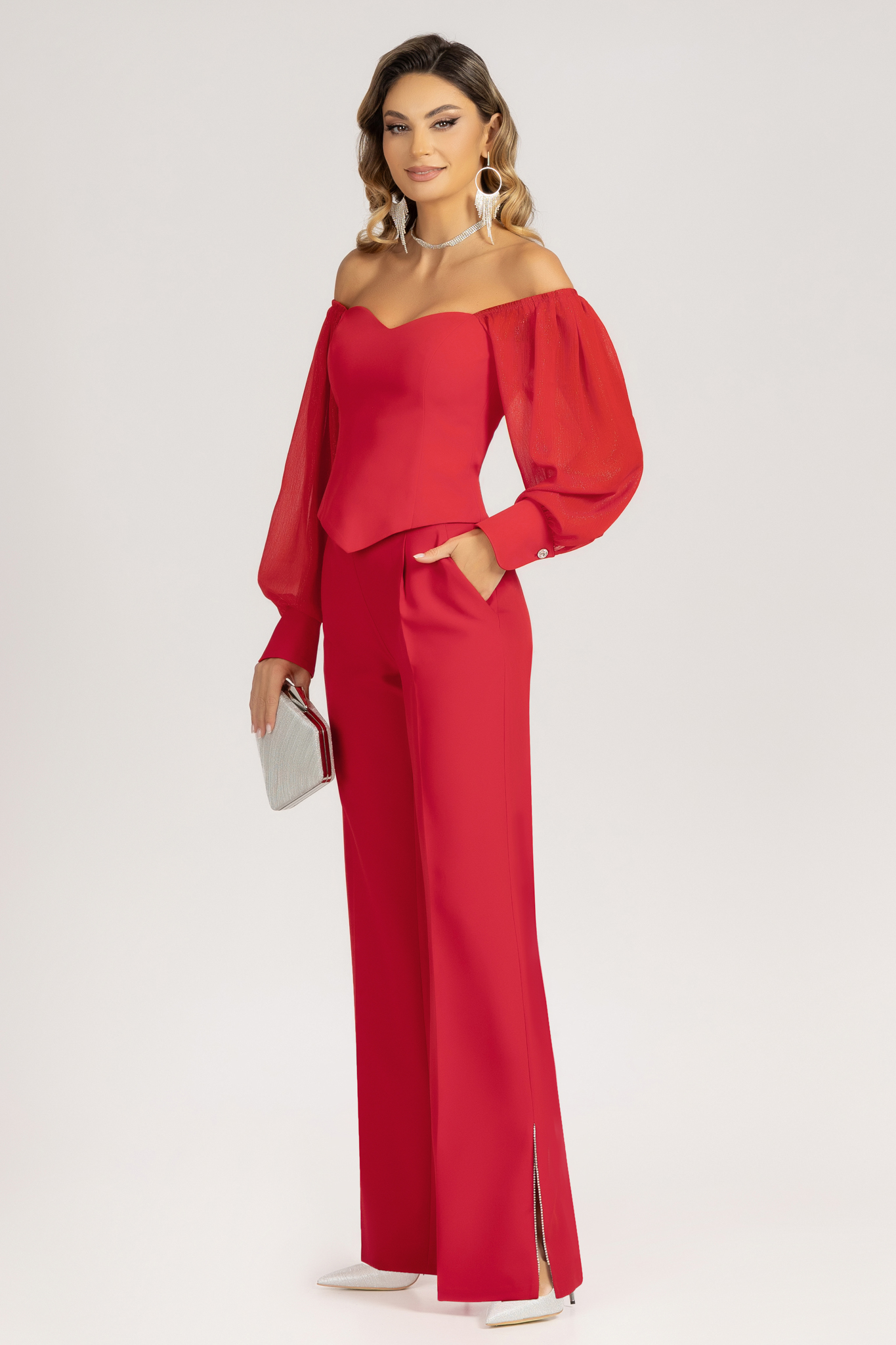 Bluza dama tip corset din stofa elastica rosie cu umeri goi si maneci bufante din voal cu fir stralucitor 5 - StarShinerS.ro