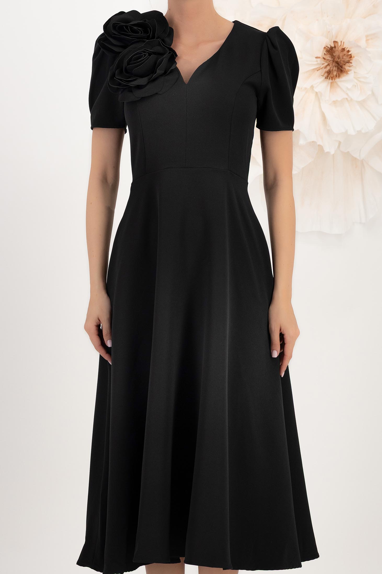 StarShinerS crno haljina tkanine midi cloche 4 - StarShinerS.hr