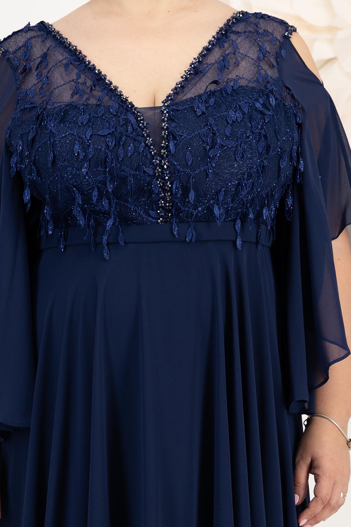 Rochie din voal si dantela bleumarin midi in clos cu maneci din voal tip fluture 6 - StarShinerS.ro