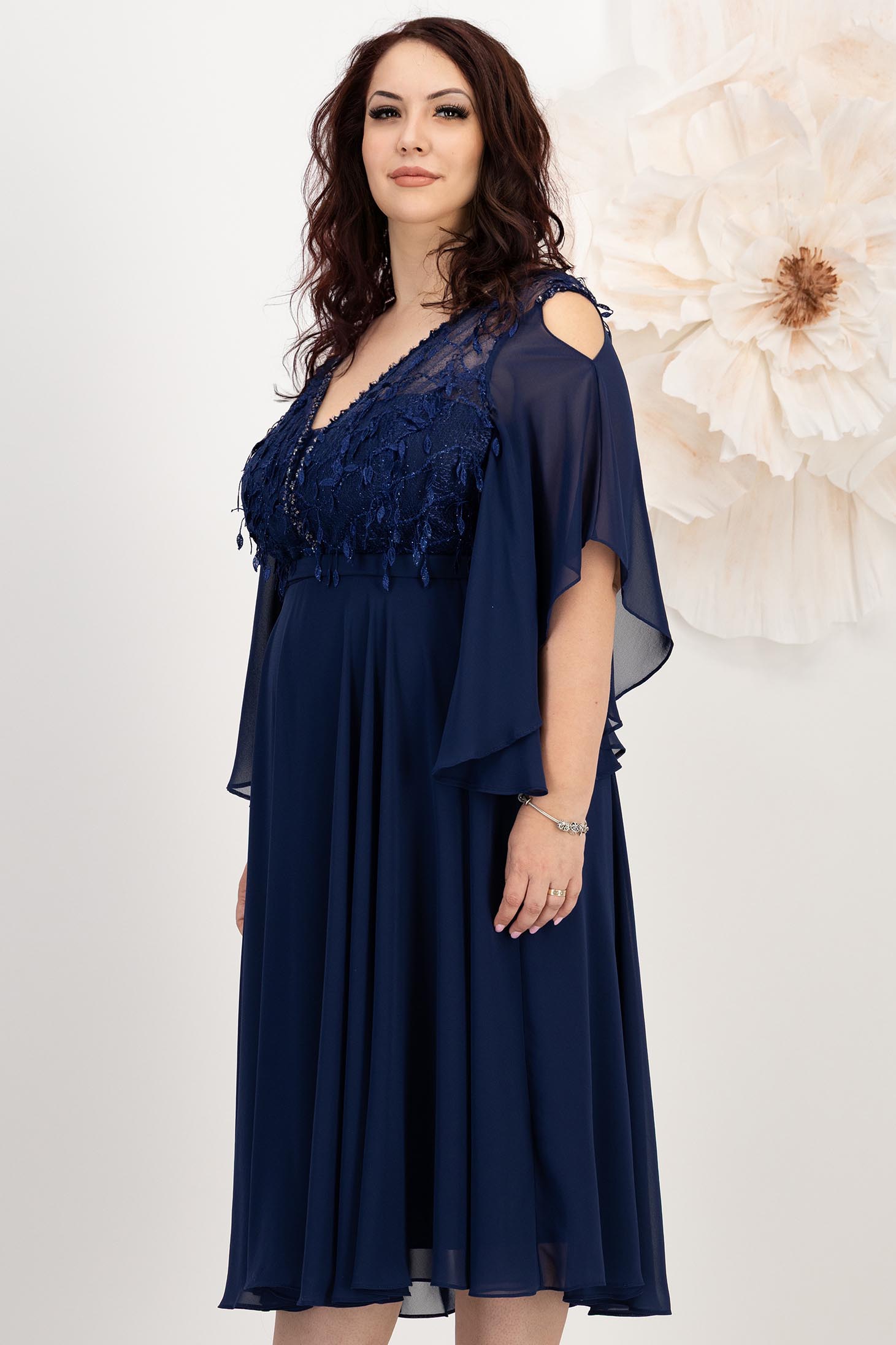 Rochie din voal si dantela bleumarin midi in clos cu maneci din voal tip fluture 2 - StarShinerS.ro