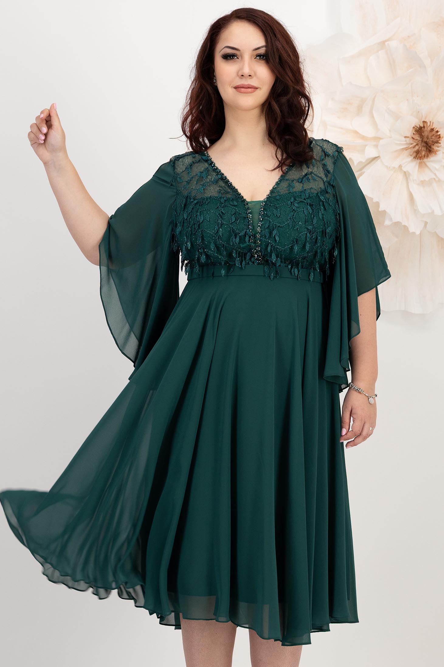 StarShinerS.ro Rochie din voal si dantela verde-inchis midi in clos cu maneci din voal tip fluture
