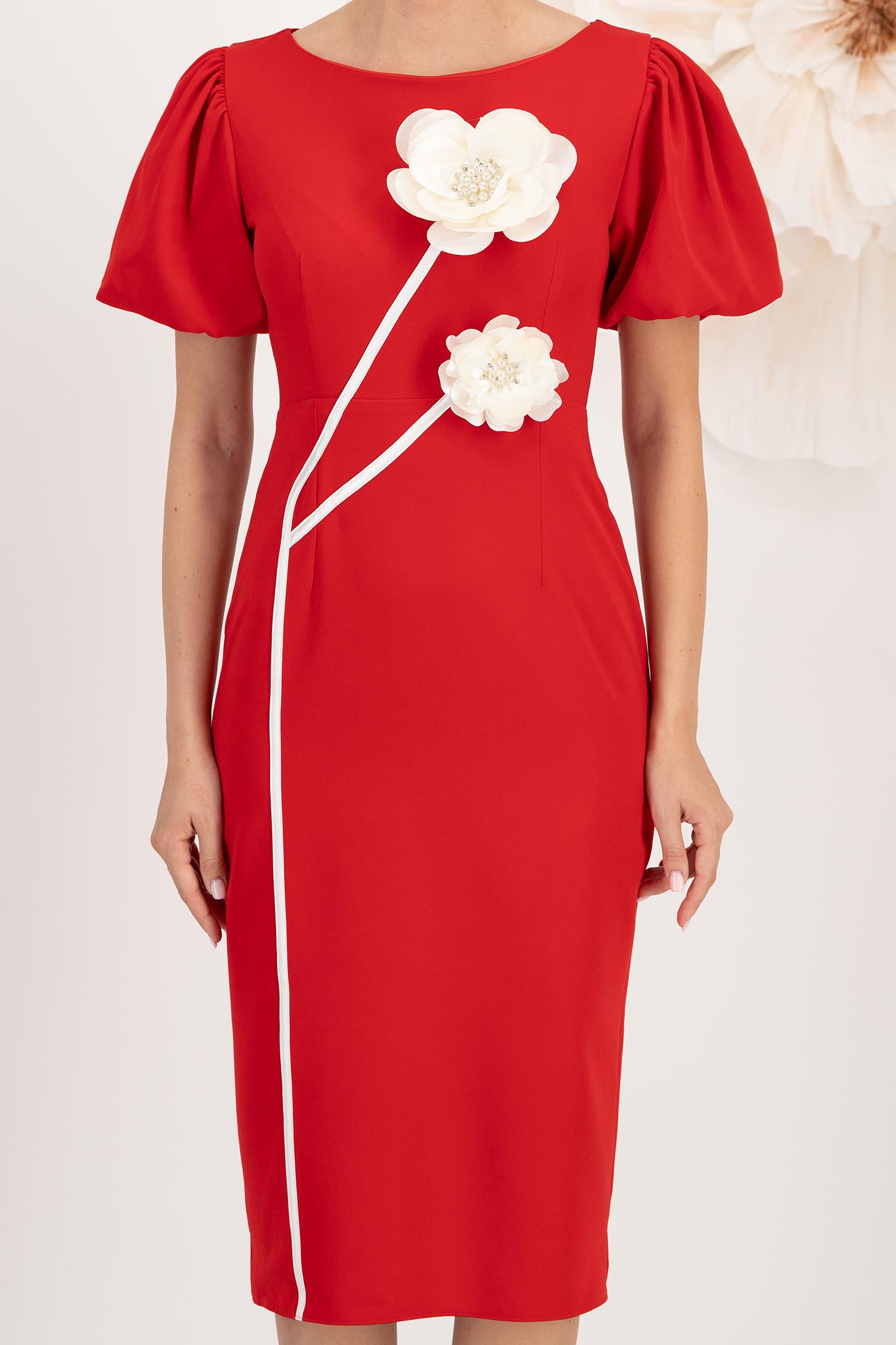 Rochie din stofa elastica rosie midi tip creion cu maneci bufante si brose florale 3D - StarShinerS 4 - StarShinerS.ro