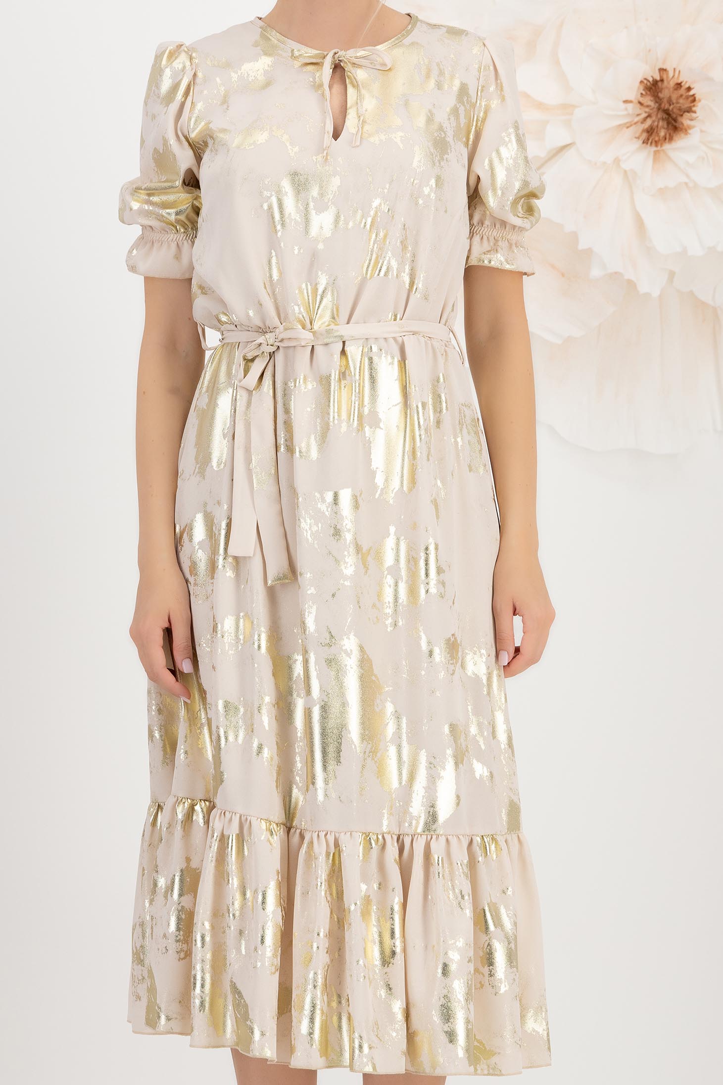 Rochie din tripluvoal metalizat bej midi in clos cu elastic in talie - StarShinerS 4 - StarShinerS.ro