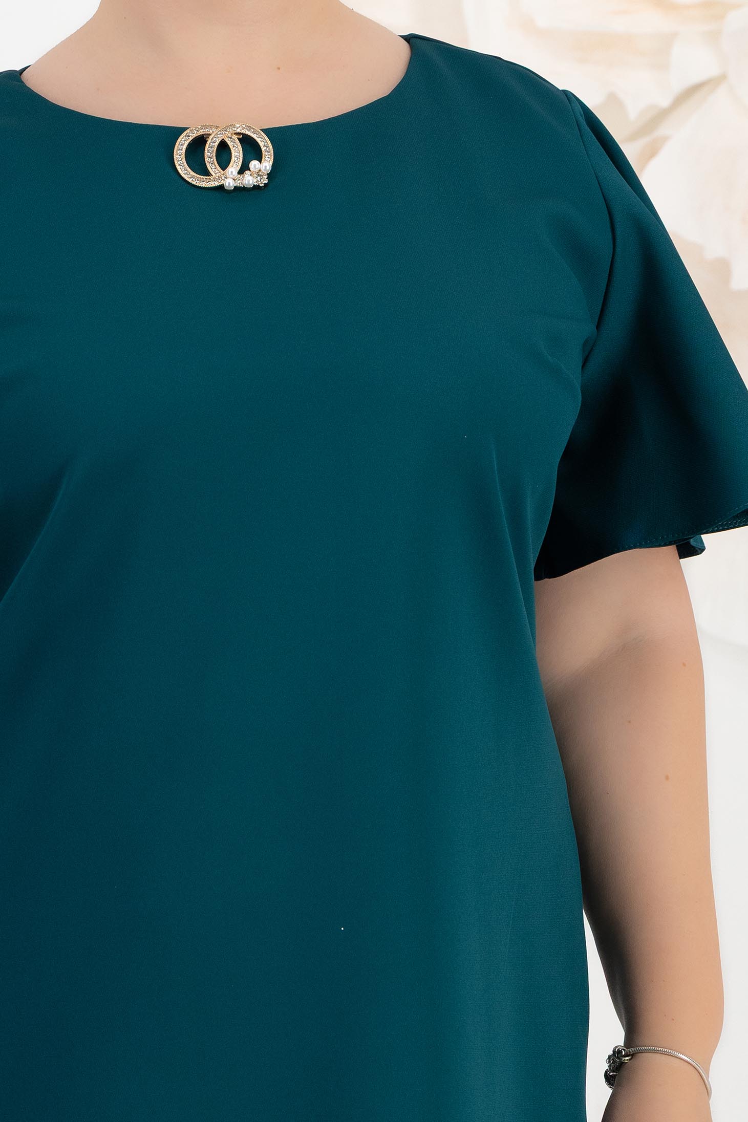 Rochie din stofa elastica verde petrol cu un croi drept si volanase la maneca - StarShinerS 5 - StarShinerS.ro