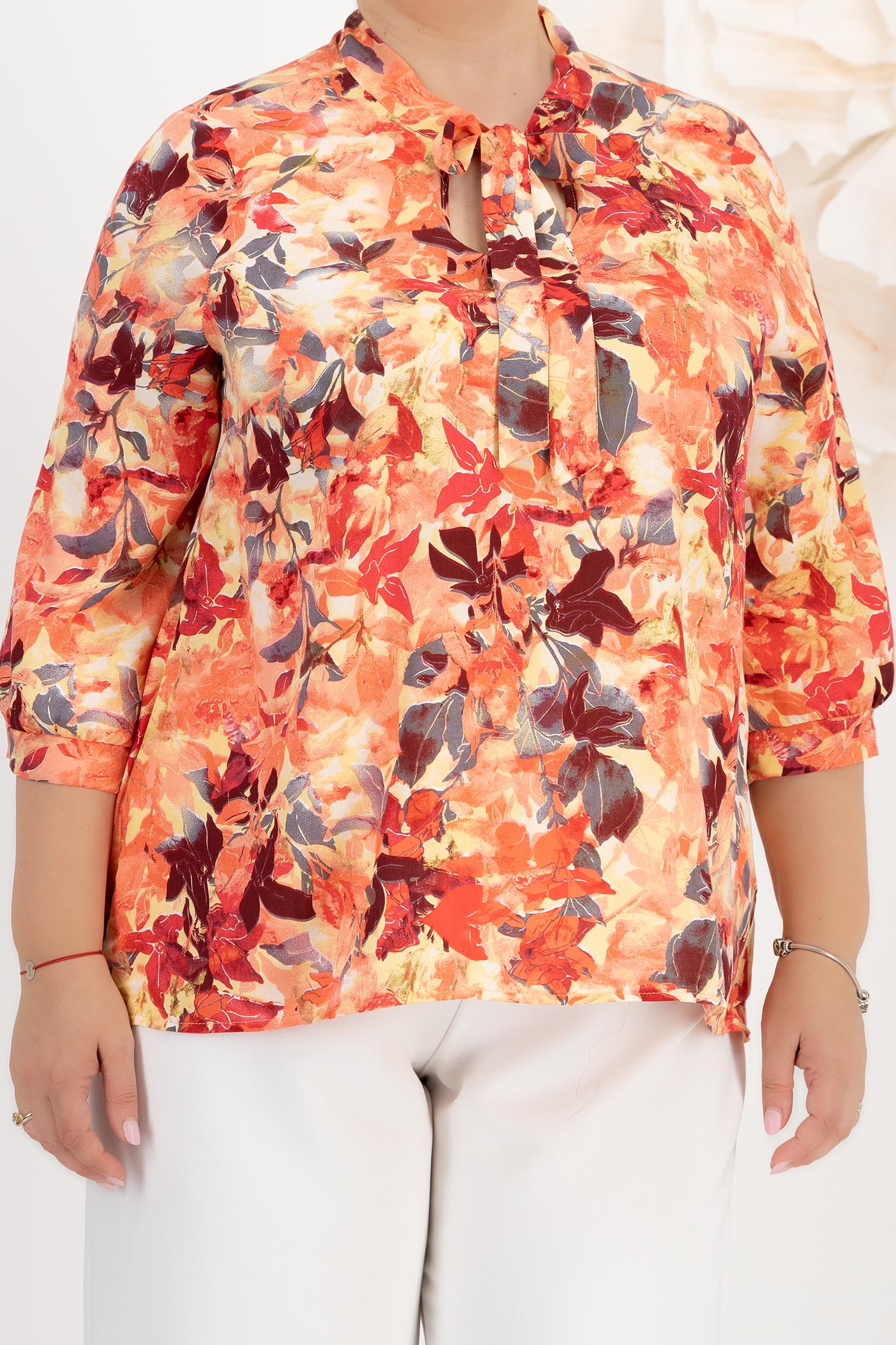 Bluza dama din viscoza si in corai usor asimetrica cu croi larg si guler tip esarfa - StarShinerS 4 - StarShinerS.ro