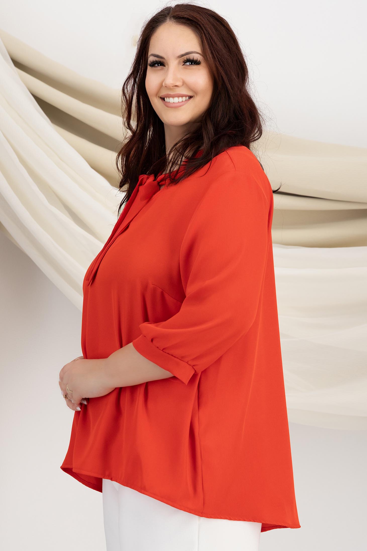 Bluza dama din georgette rosie cu croi larg si guler tip esarfa - StarShinerS 2 - StarShinerS.ro