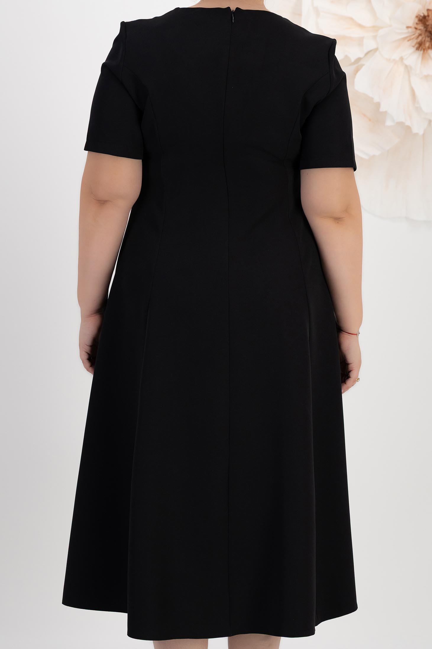 Rochie din stofa elastica neagra midi in clos cu detalii brodate si flori 3D - StarShinerS 5 - StarShinerS.ro