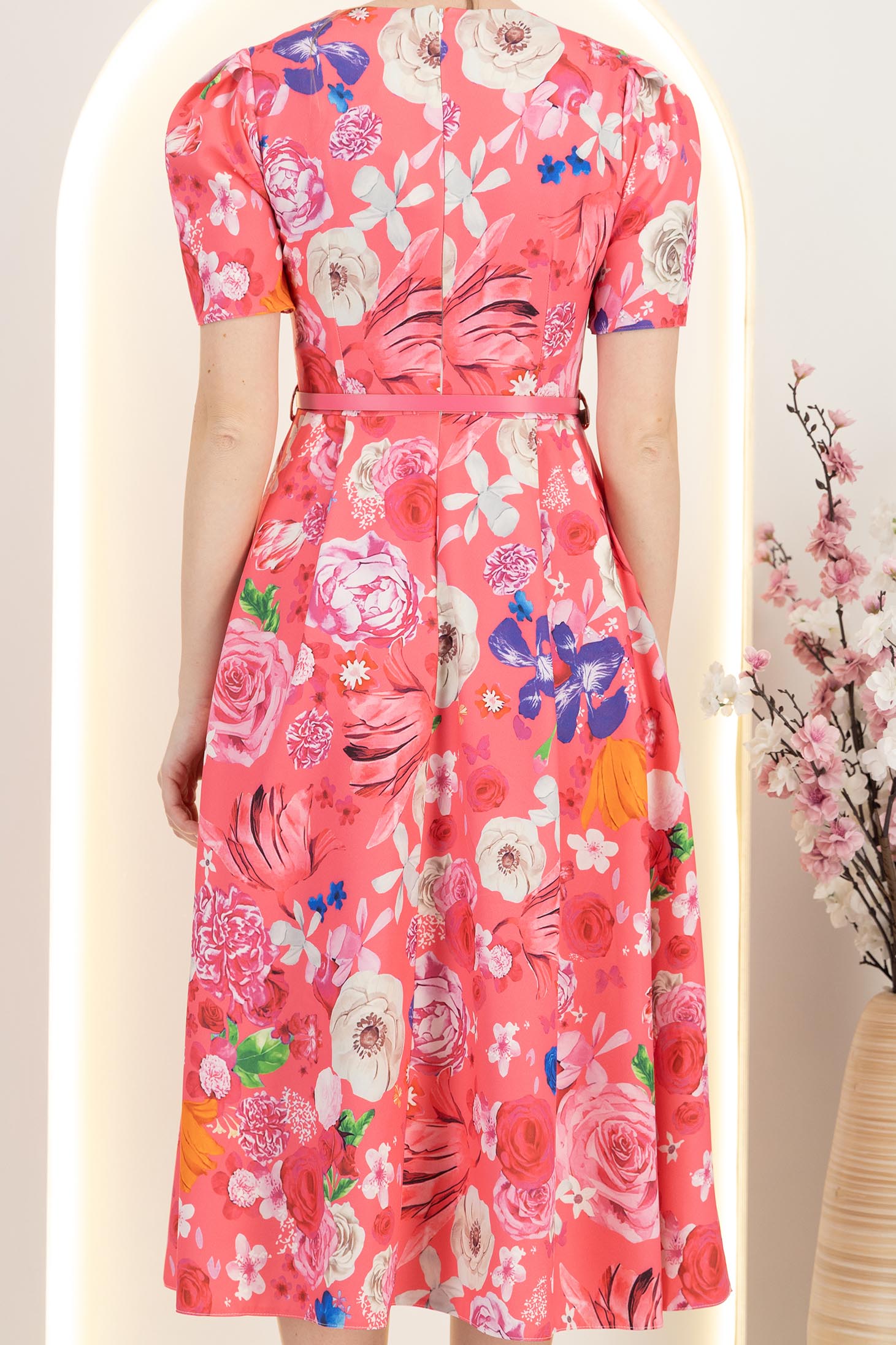 Rochie din stofa roz midi in clos cu accesoriu tip curea- StarShinerS 5 - StarShinerS.ro