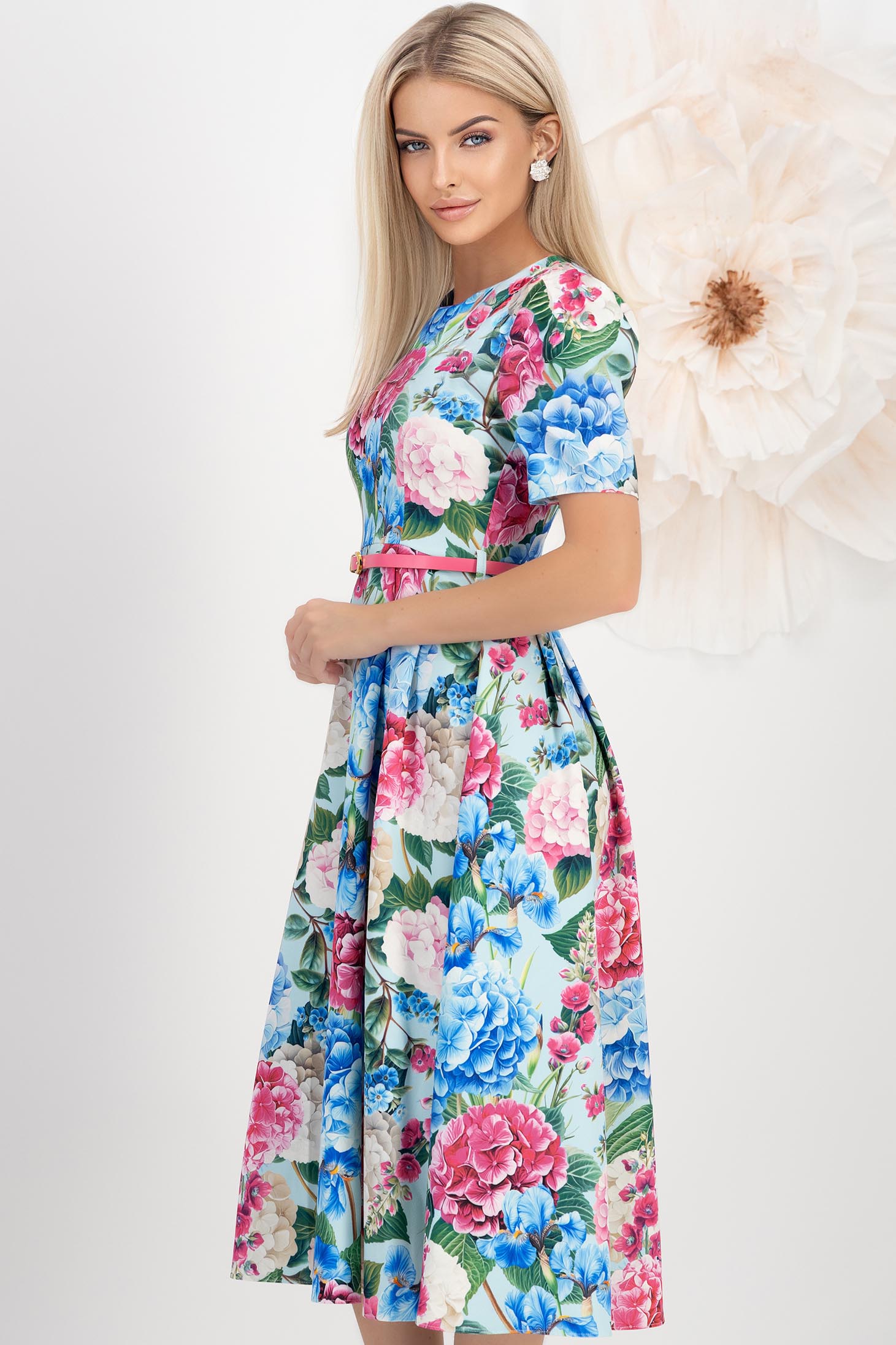 Rochie din stofa elastica multicolora midi in clos cu accesoriu tip curea imprimata floral - StarShinerS 2 - StarShinerS.ro