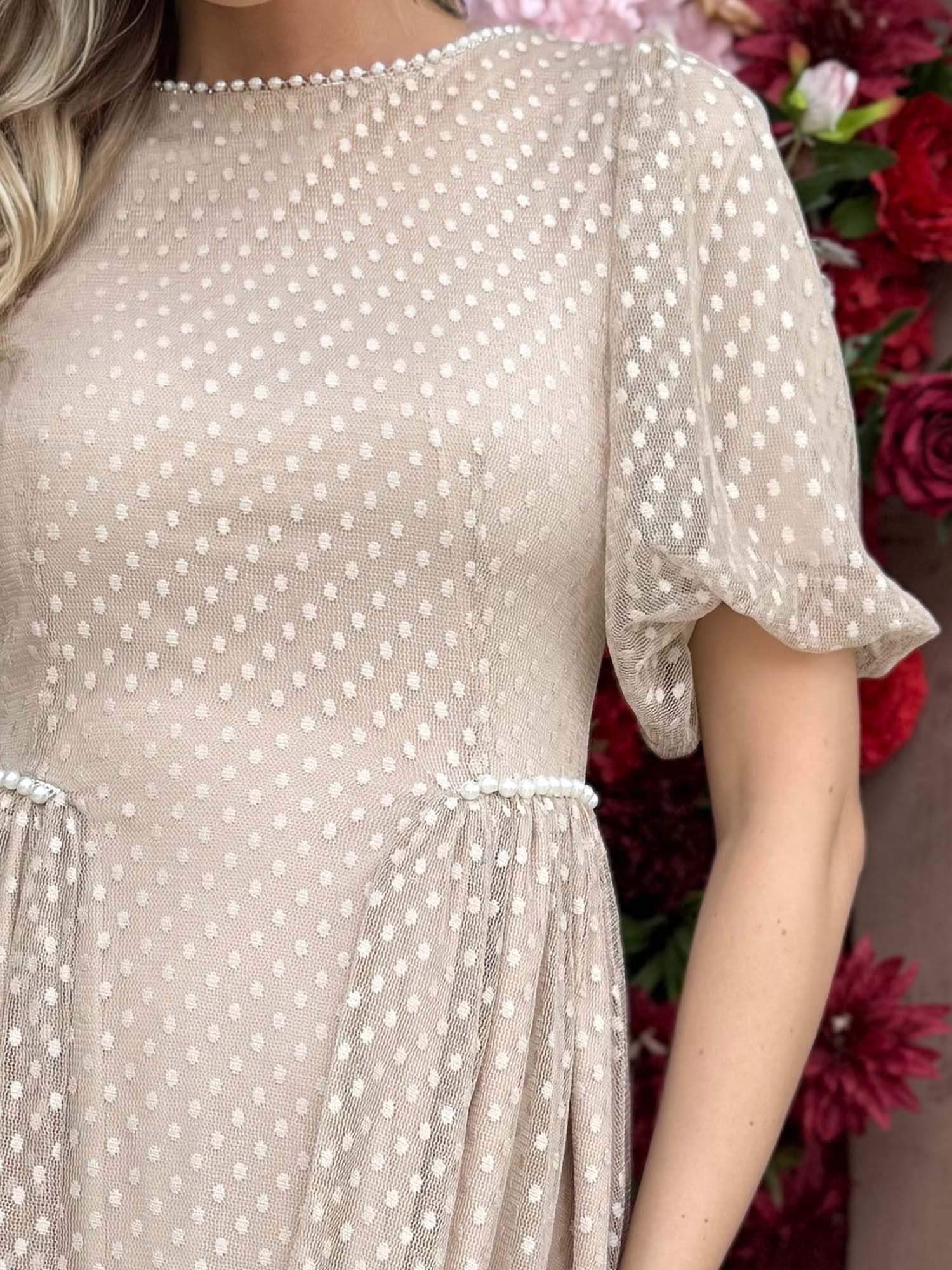 StarShinerS bežový šaty tyl přes koleno zvonový skleník 7 - StarShinerS.cz