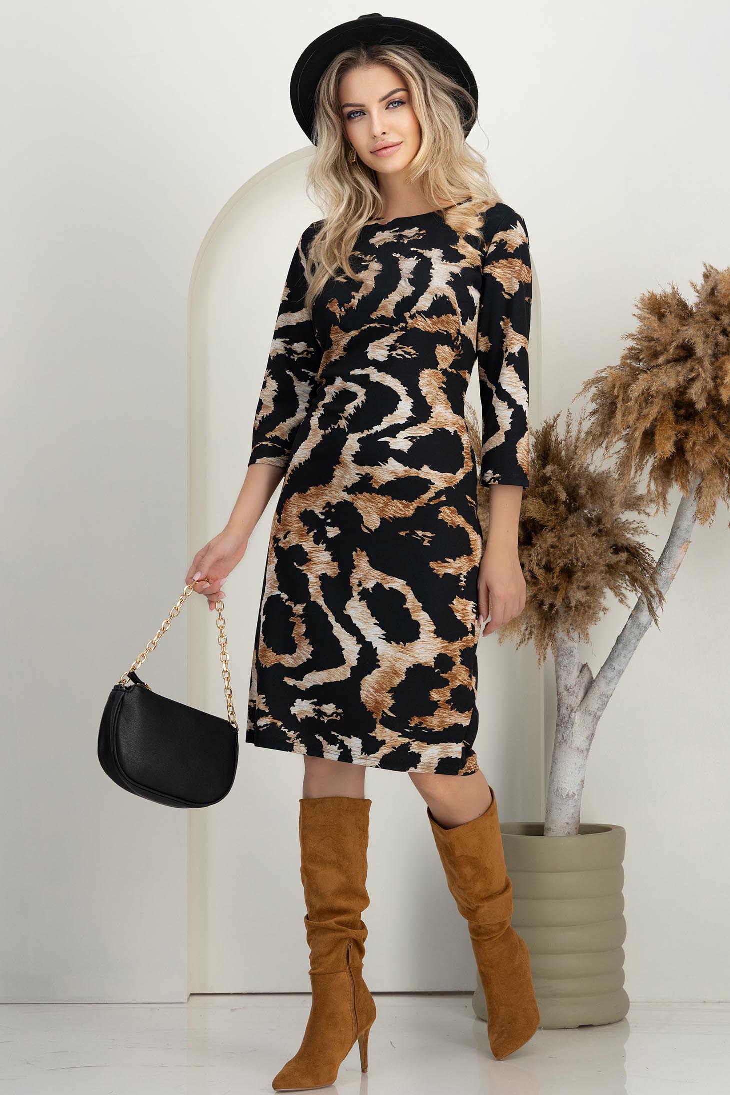StarShinerS.ro Rochie din modal animal print midi cu un croi drept si maneci trei-sferturi