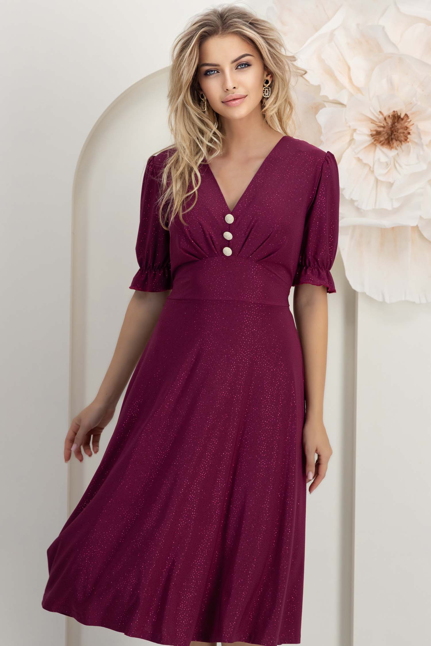 StarShinerS.ro Rochie din lycra cu sclipici fuchsia midi in clos cu nasturi decorativi - StarShinerS