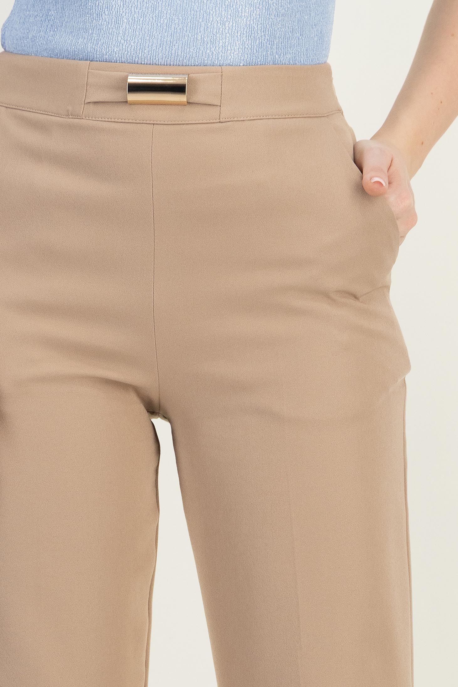 Pantaloni lungi din stofa bej evazati cu buzunare laterale si accesoriu in talie- StarShinerS 6 - StarShinerS.ro