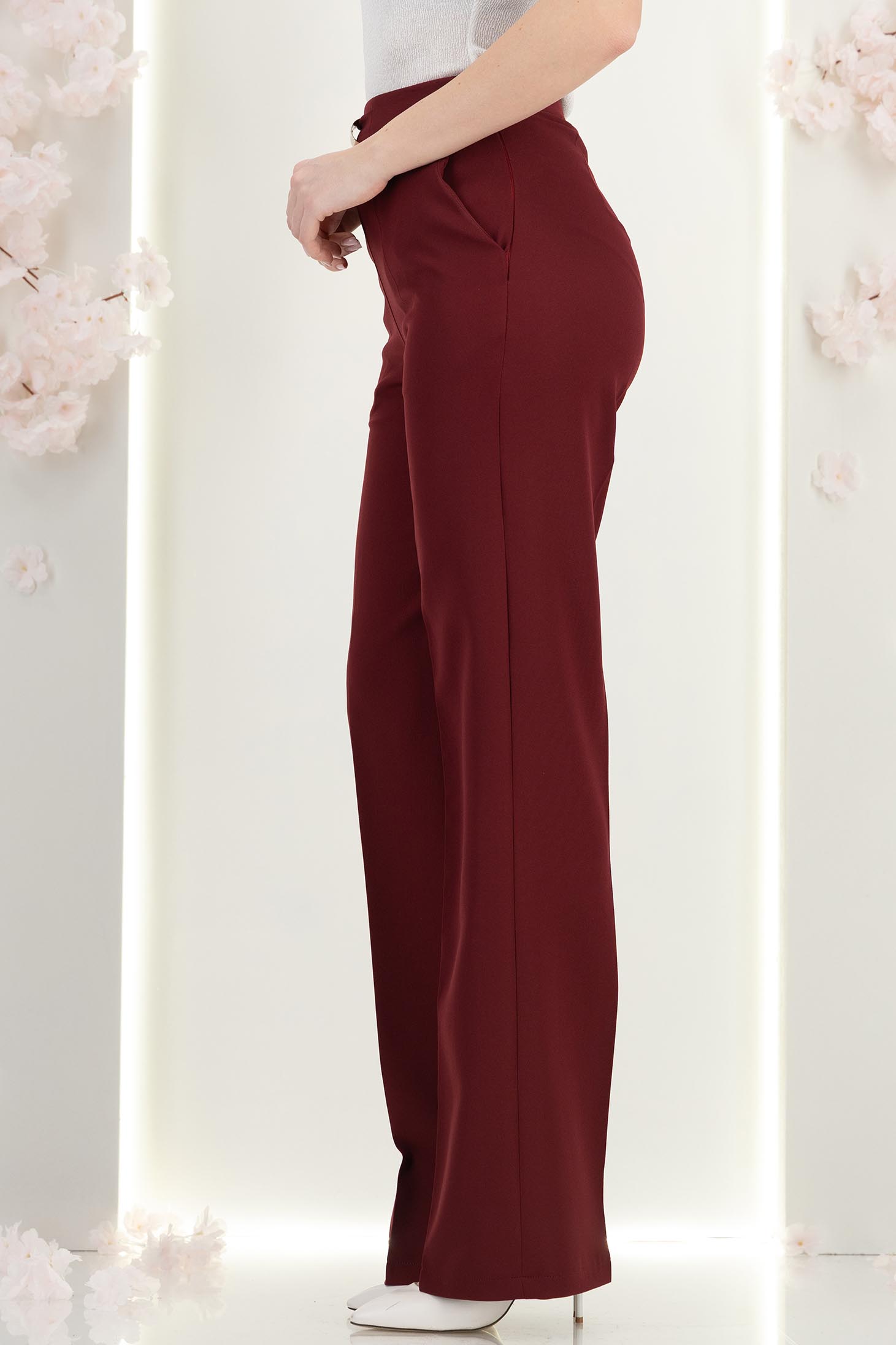 Pantaloni lungi din stofa visinii evazati cu buzunare laterale si accesoriu un talie- StarShinerS 3 - StarShinerS.ro