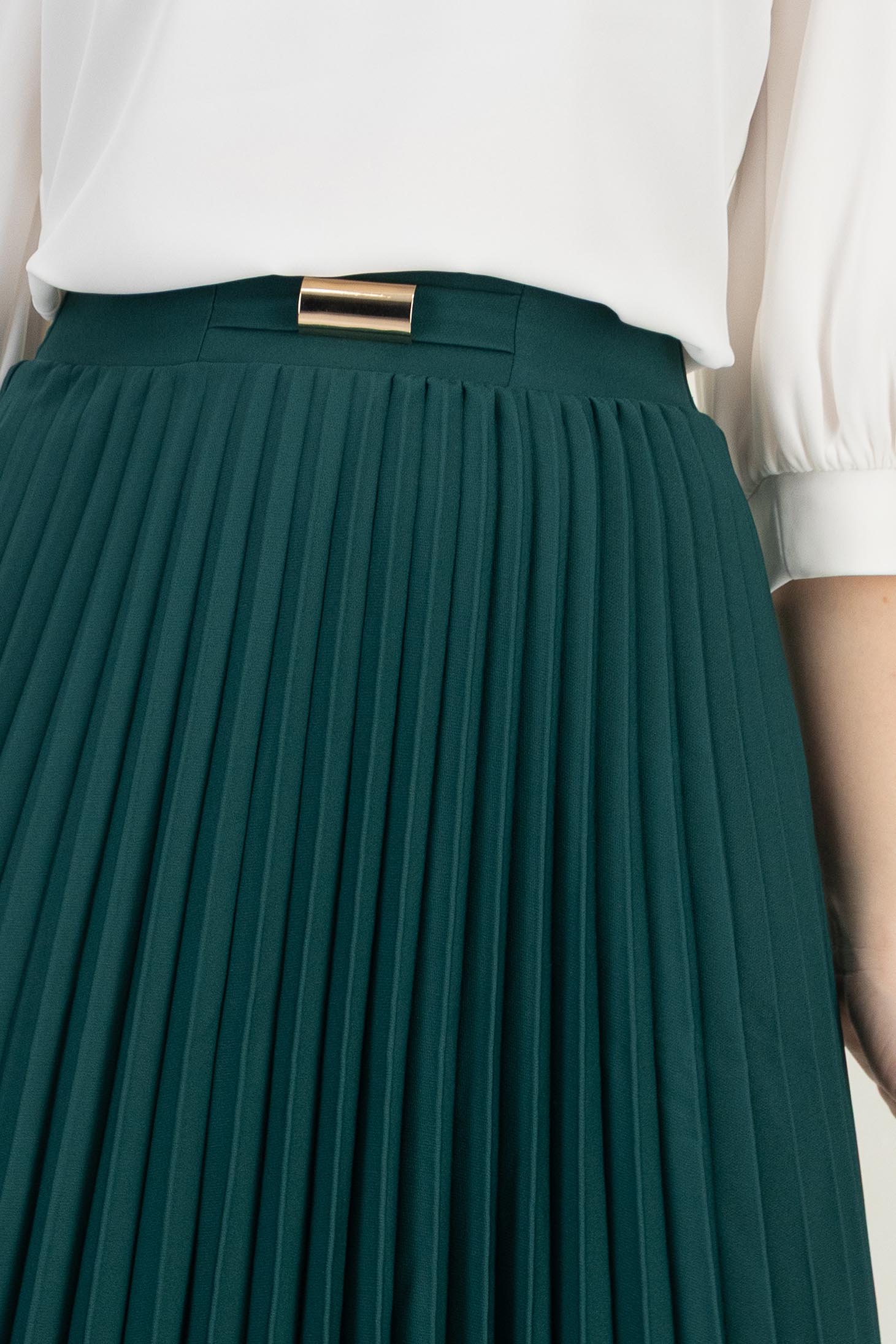 StarShinerS tmavě zelená sukně přes koleno zvonový skleník 6 - StarShinerS.cz