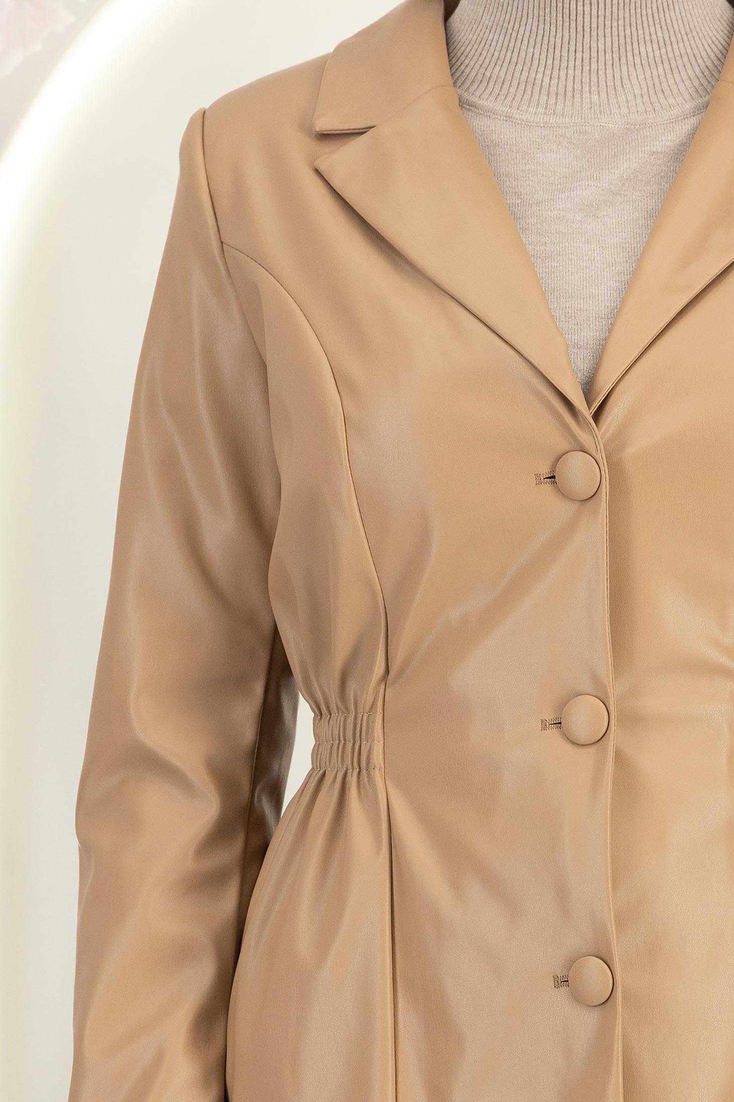 Trench din piele ecologica bej cambrat cu elastic in talie 7 - StarShinerS.ro
