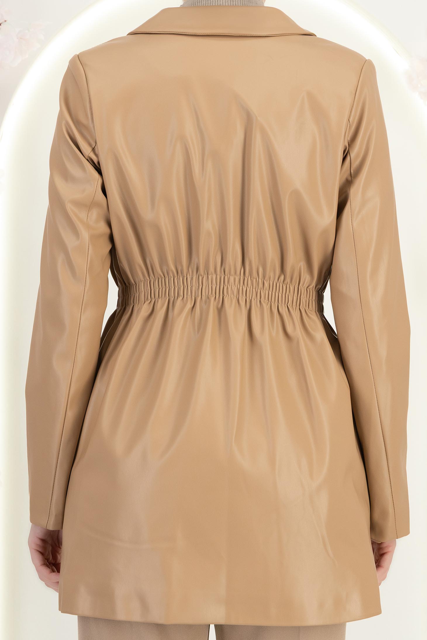Palton tip trench din piele ecologica bej cambrat cu elastic in talie 6 - StarShinerS.ro
