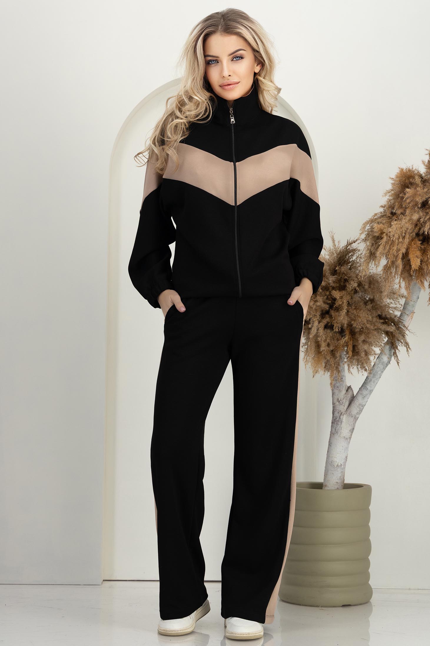 Fekete modál trening bő szabással és oldalsó zsebekkel 3 - StarShinerS.hu