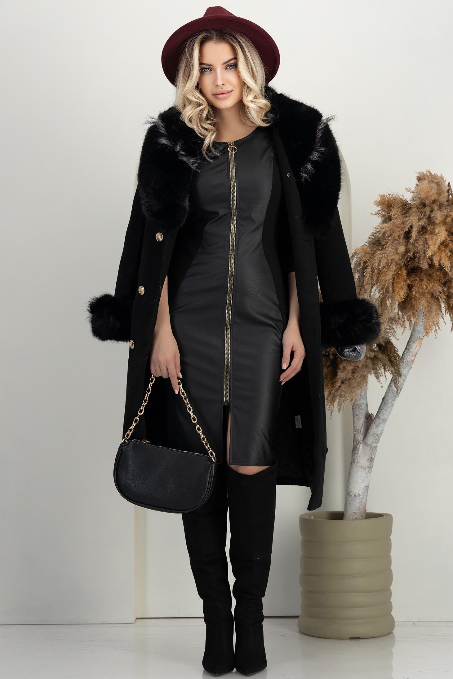 Fekete műbőr ceruza ruha 4 - StarShinerS.hu