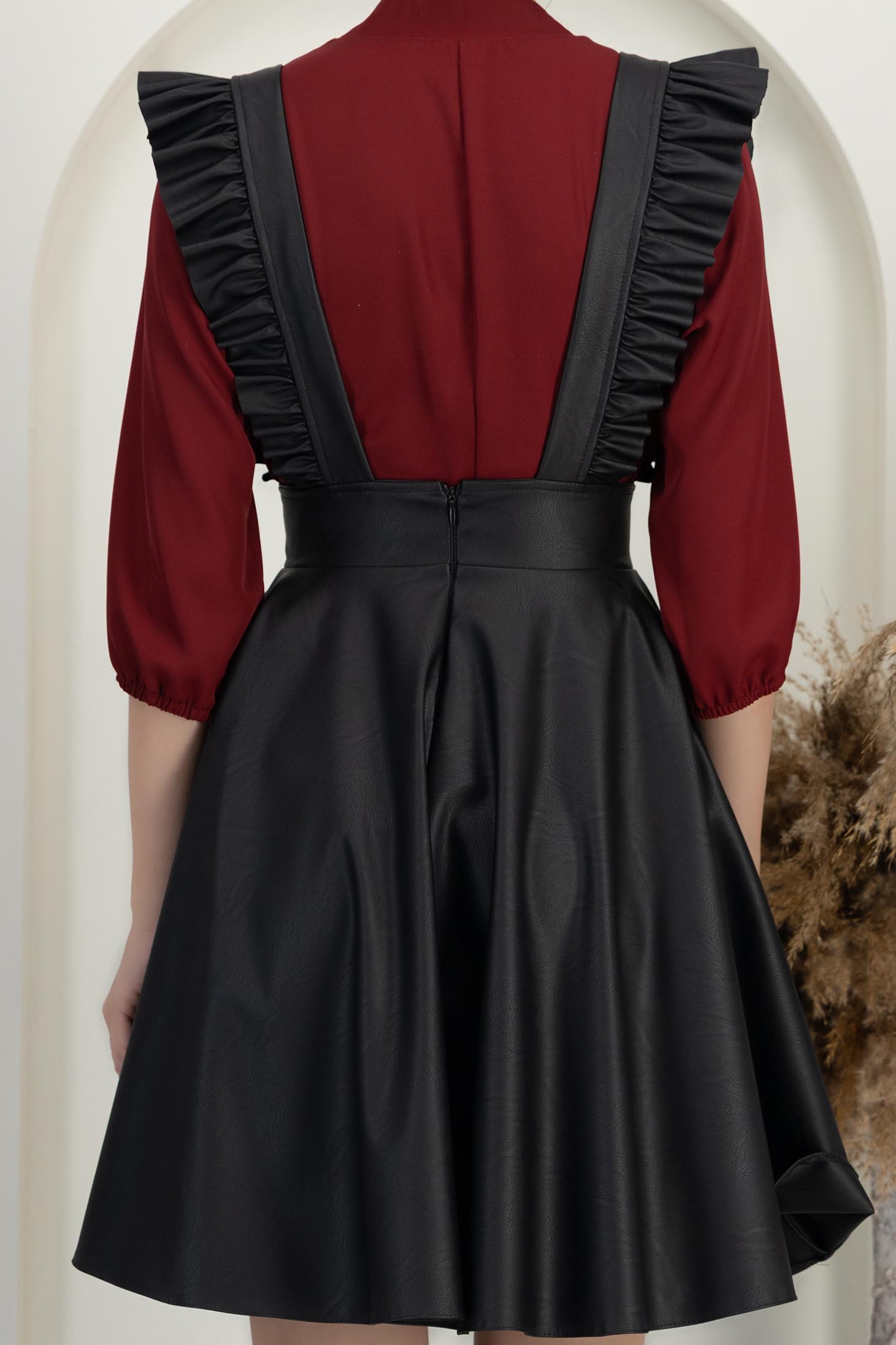 Sarafan din piele ecologica negru scurt in clos - StarShinerS 6 - StarShinerS.ro