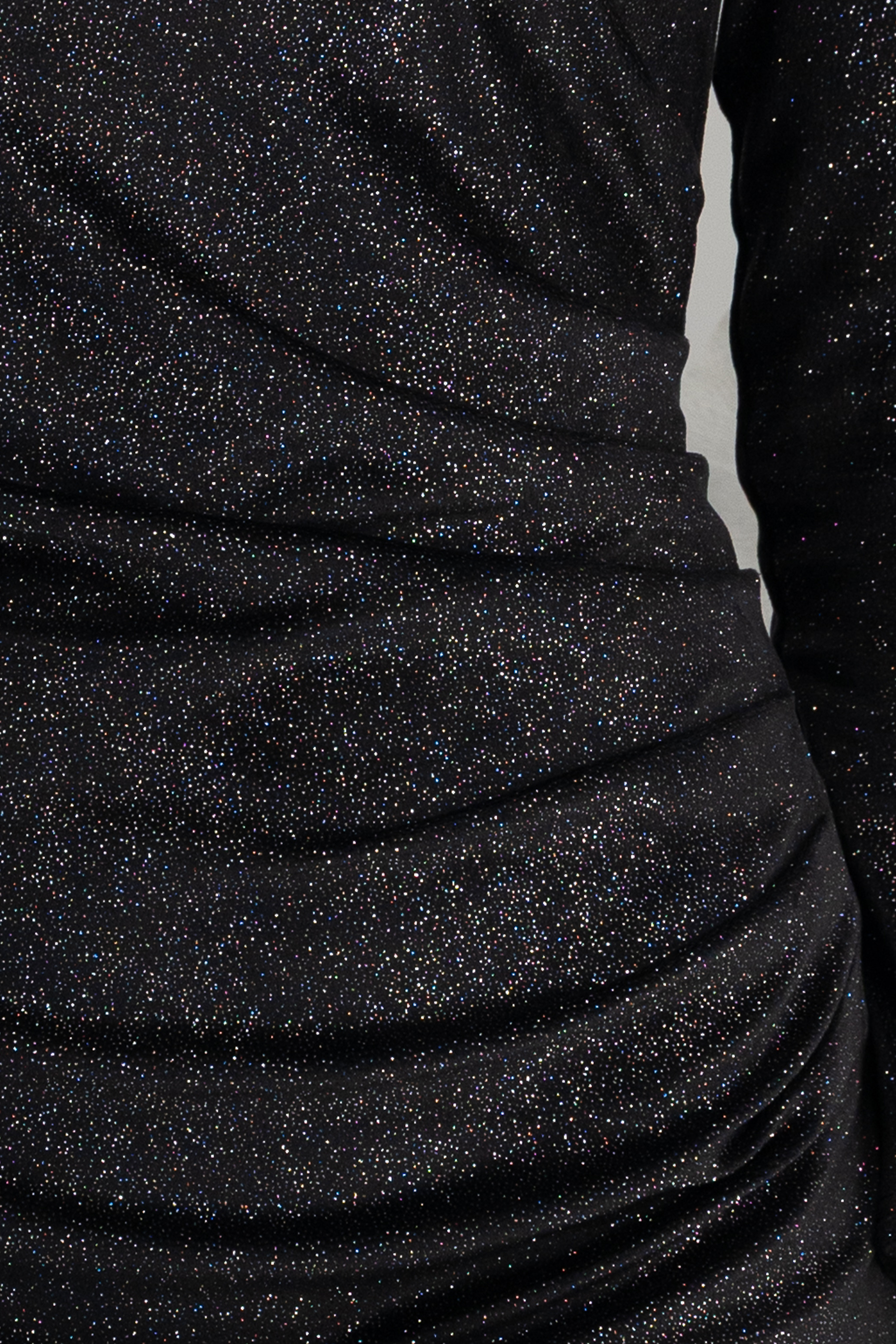 Rochie din catifea cu sclipici neagra tip creion cu drapaje laterale - StarShinerS 4 - StarShinerS.ro