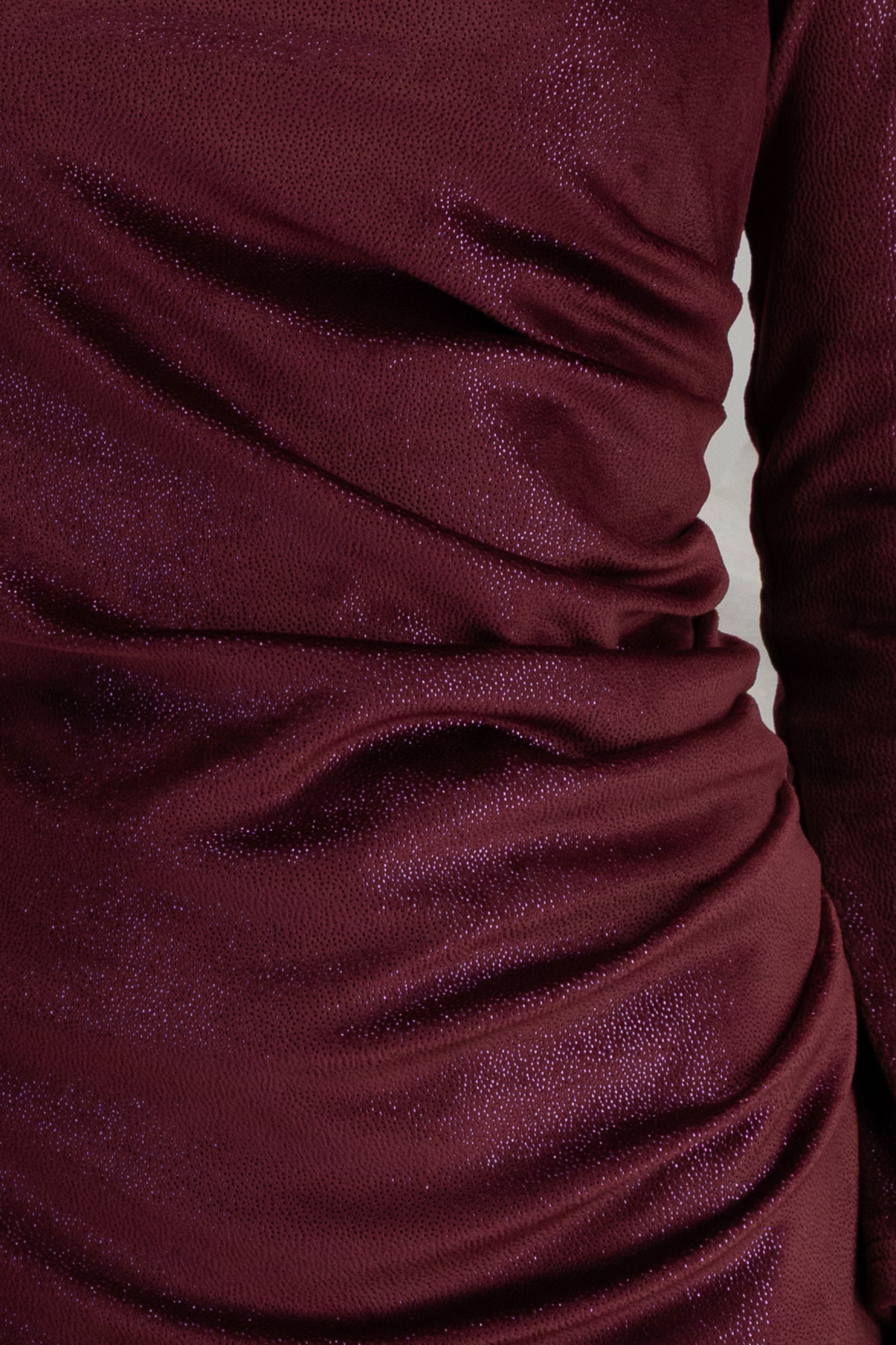 StarShinerS fialová šaty samet typ tužky 4 - StarShinerS.cz