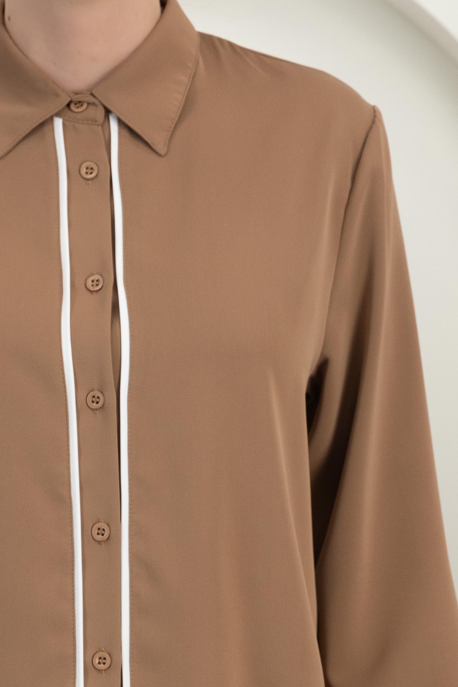 Camasa dama din satin maro cu maneca lunga si croi usor larg 4 - StarShinerS.ro