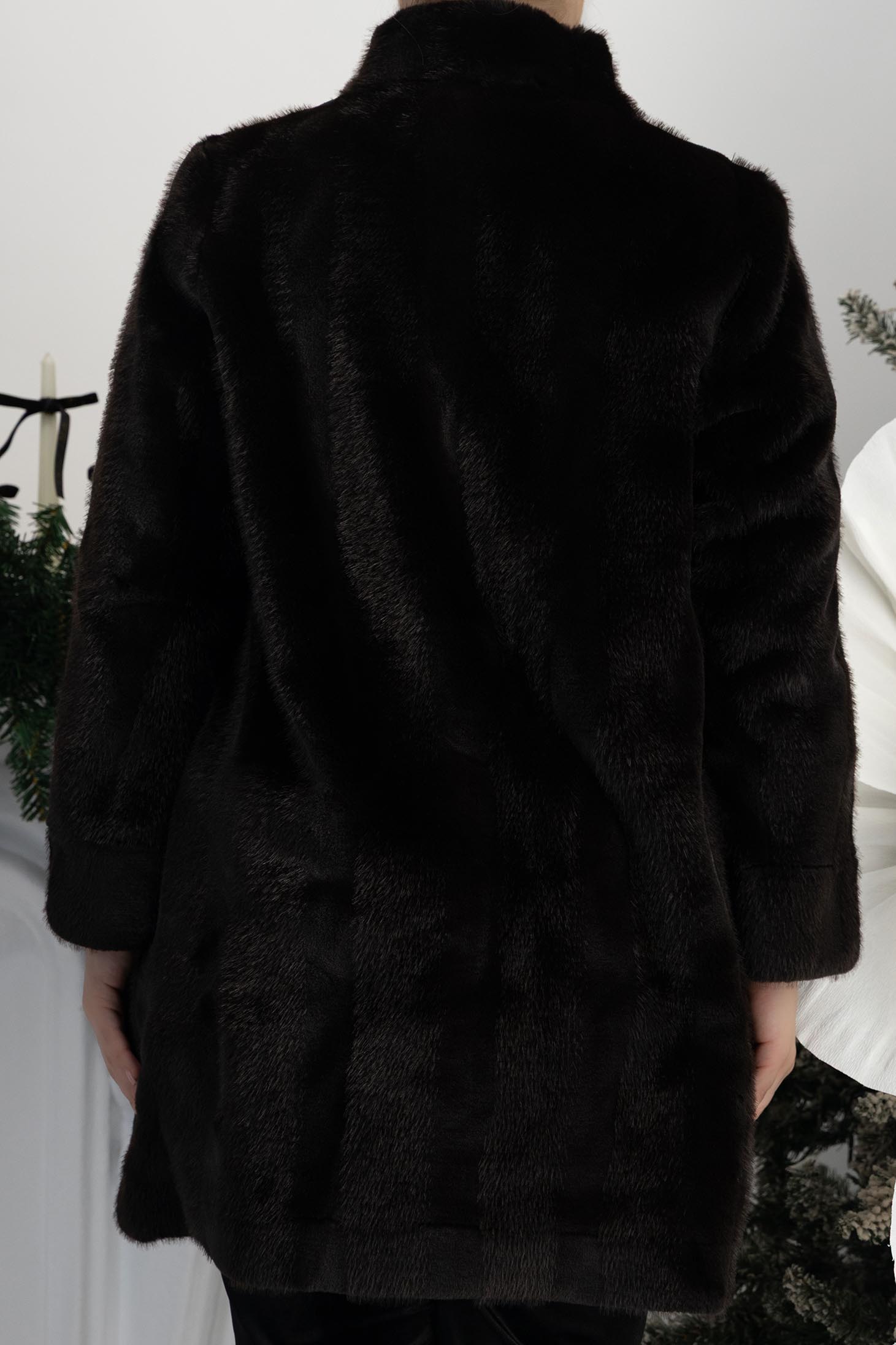 Smeđ ženska krzna eko krzno 5 - StarShinerS.hr