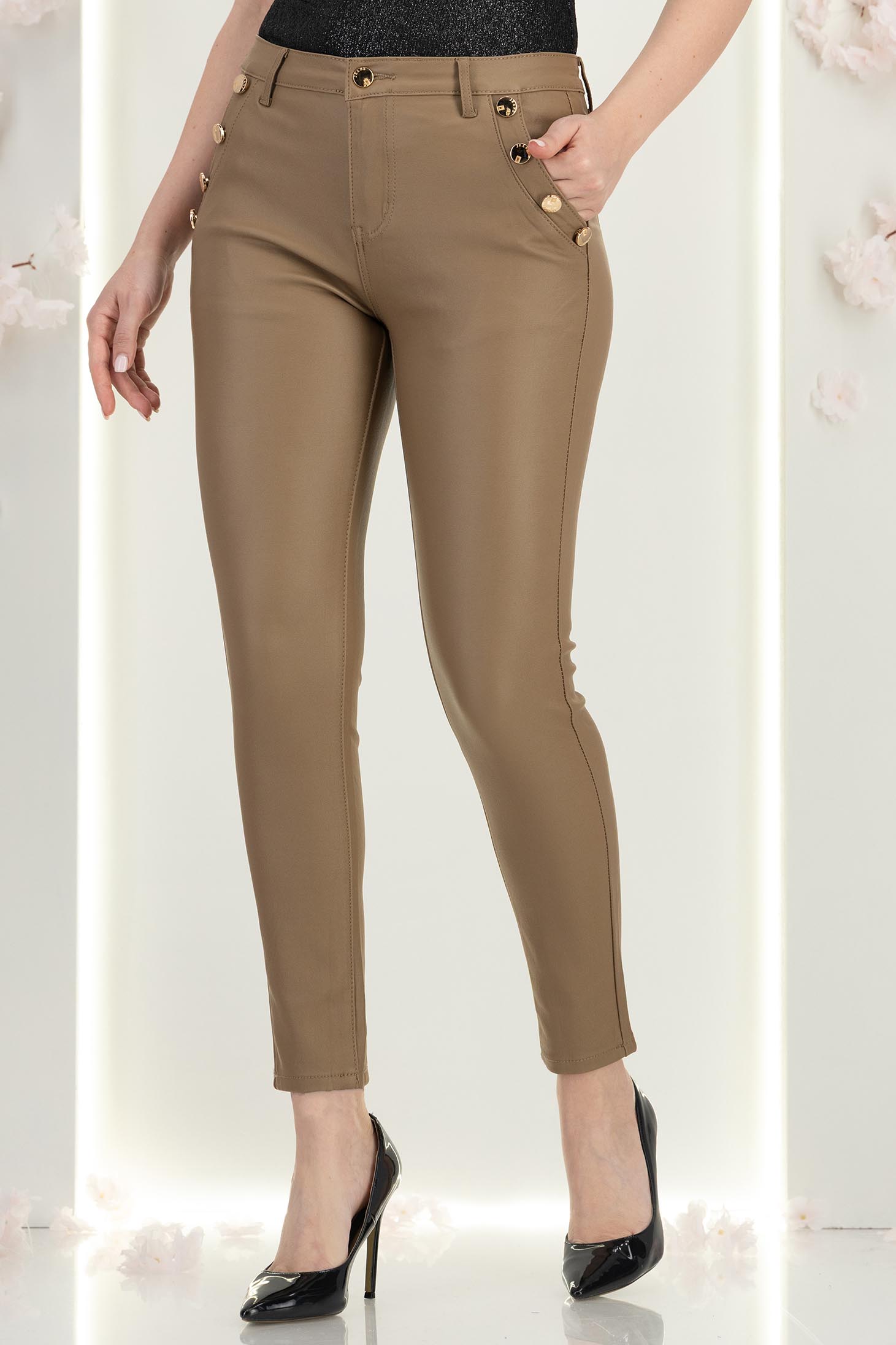 Bež ženske hlače izrađena od eko kože punog struka dug 3 - StarShinerS.hr