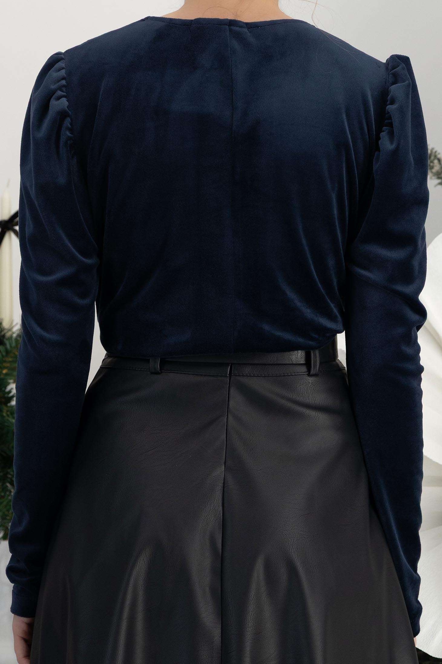 StarShinerS námořnická modrá dámská halenka samet 6 - StarShinerS.cz