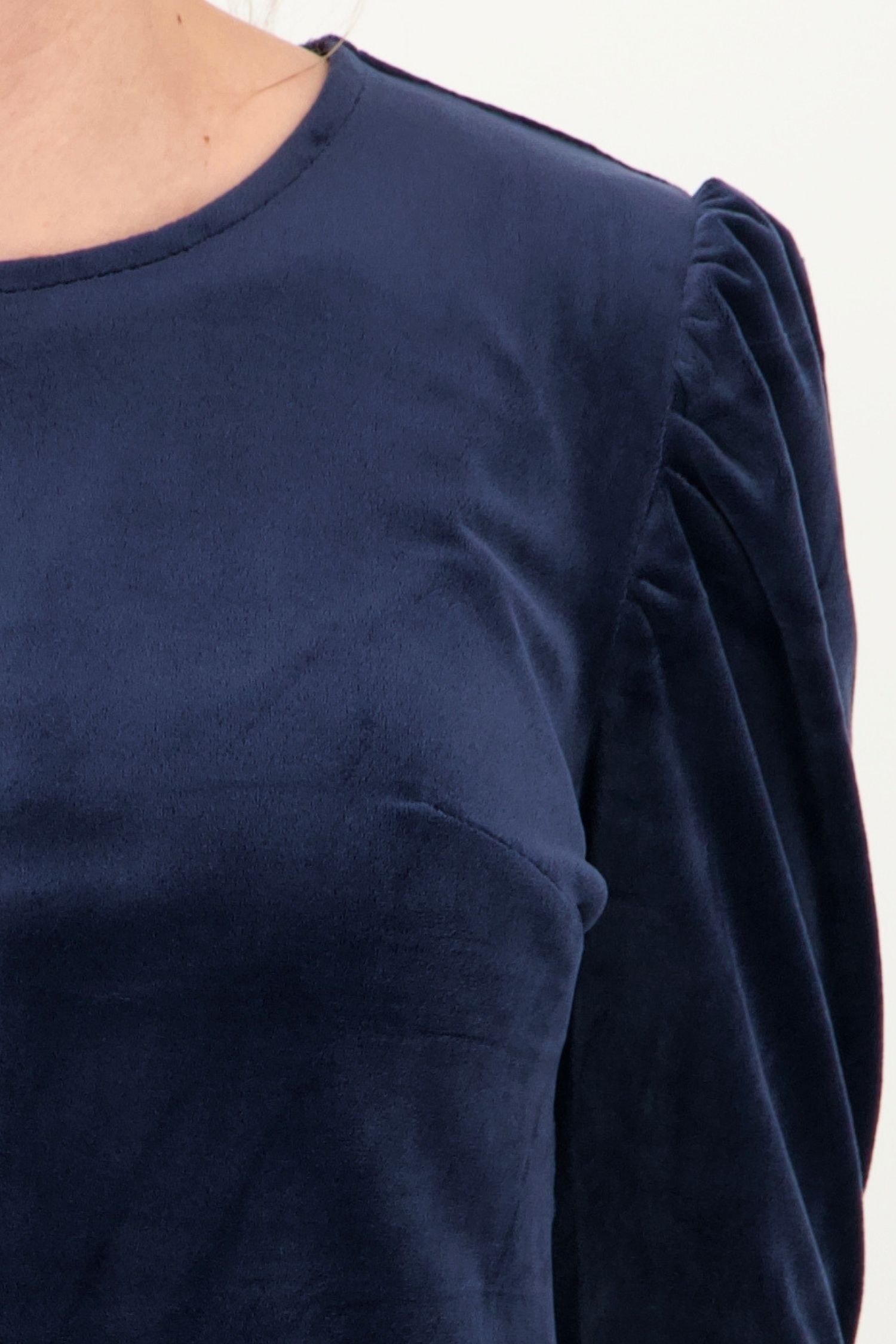 Bluza dama din catifea bleumarin umeri bufanti - StarShinerS 3 - StarShinerS.ro