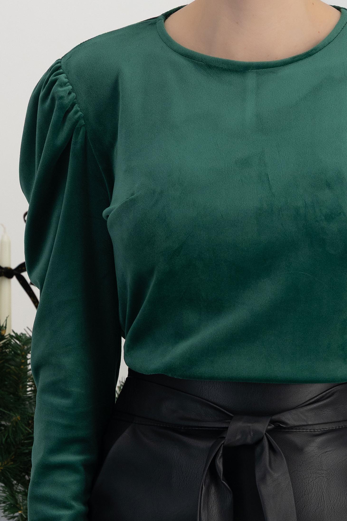 StarShinerS zelená dámská halenka samet 4 - StarShinerS.cz