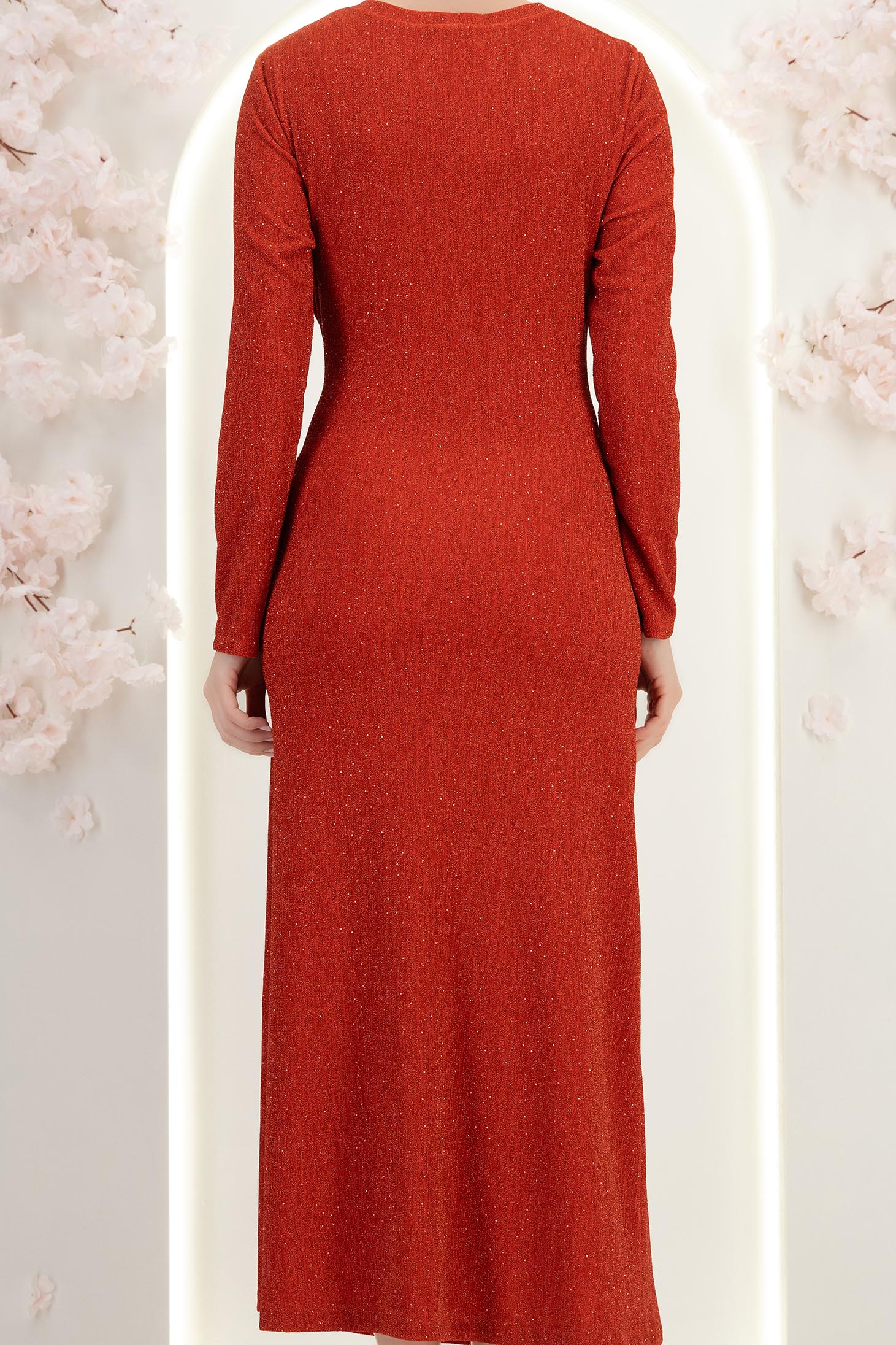 Rochie din lurex rosie midi tip creion cu aplicatii stralucitoare - StarShinerS 6 - StarShinerS.ro