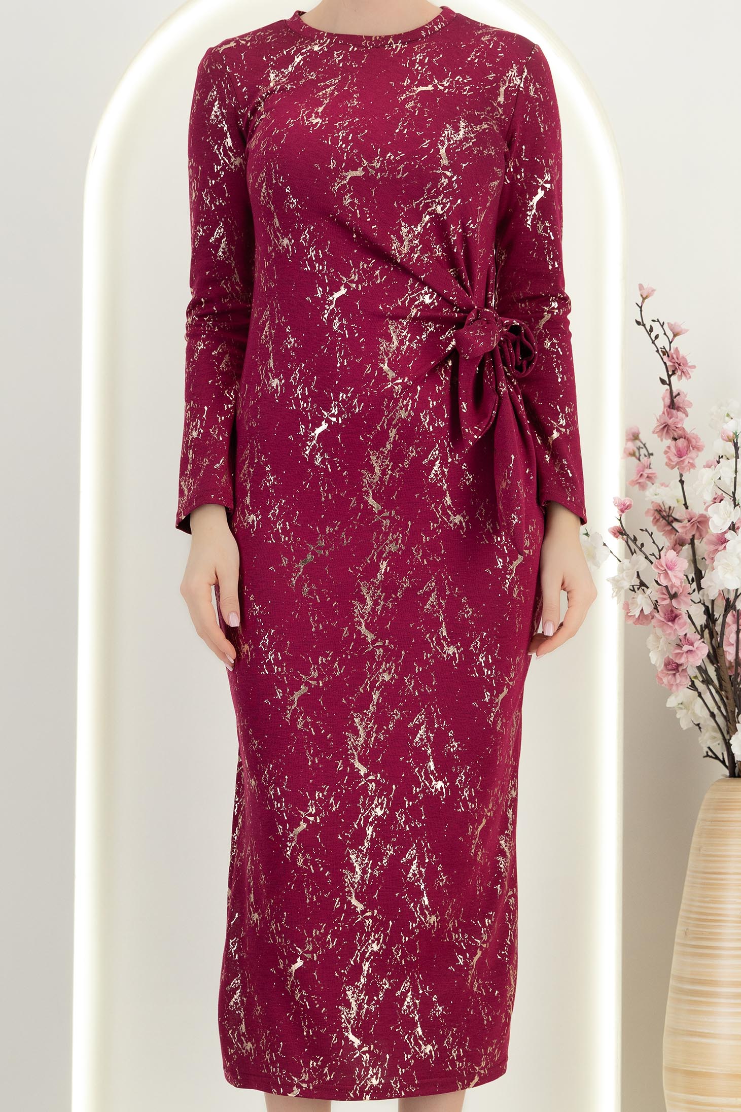 Rochie modal roz midi cu un croi drept crapata pe picior - StarShinerS 5 - StarShinerS.ro