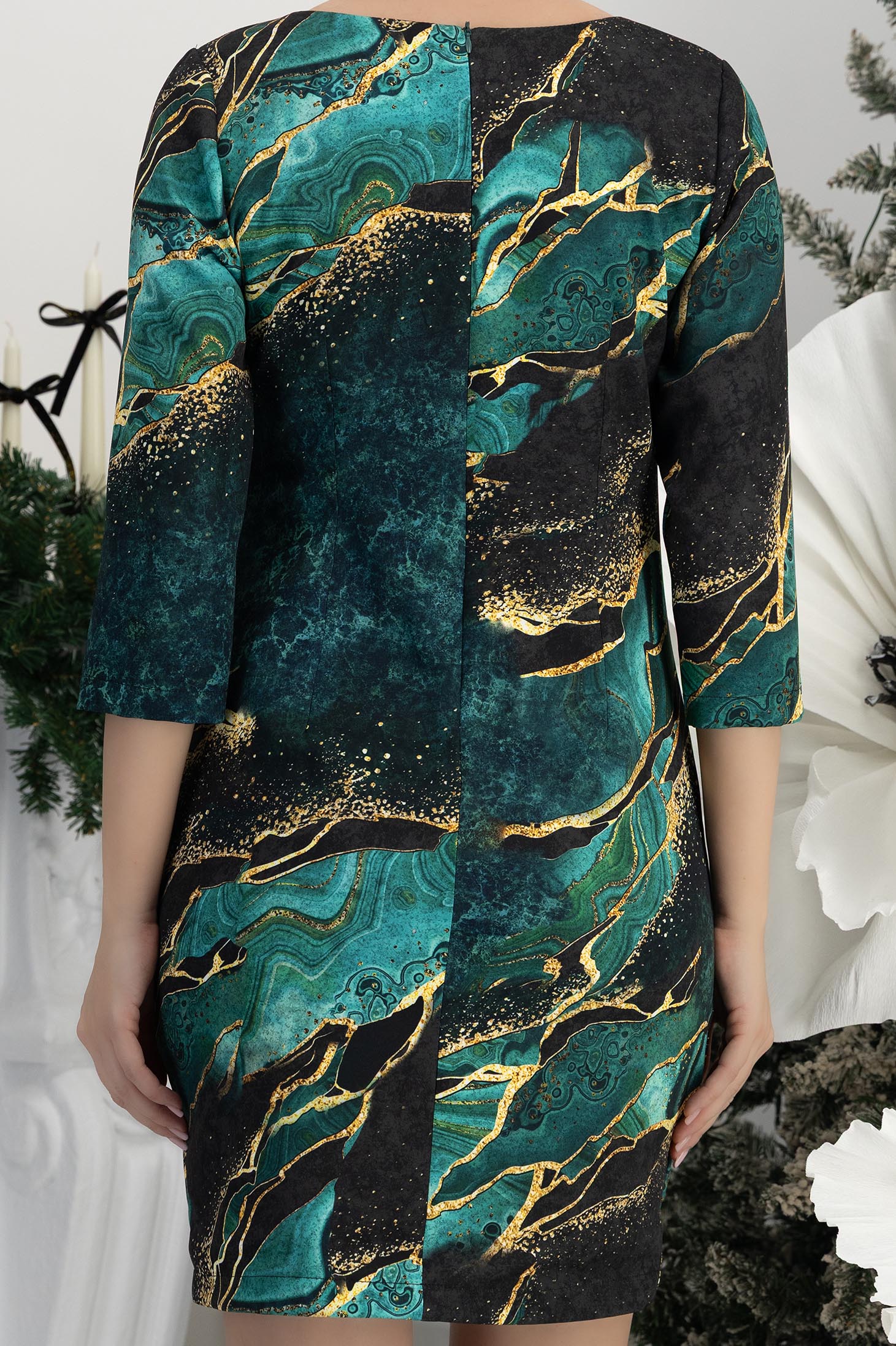 Egyenes ruha rugalmas szövetből absztrakt mintával - StarShinerS 5 - StarShinerS.hu