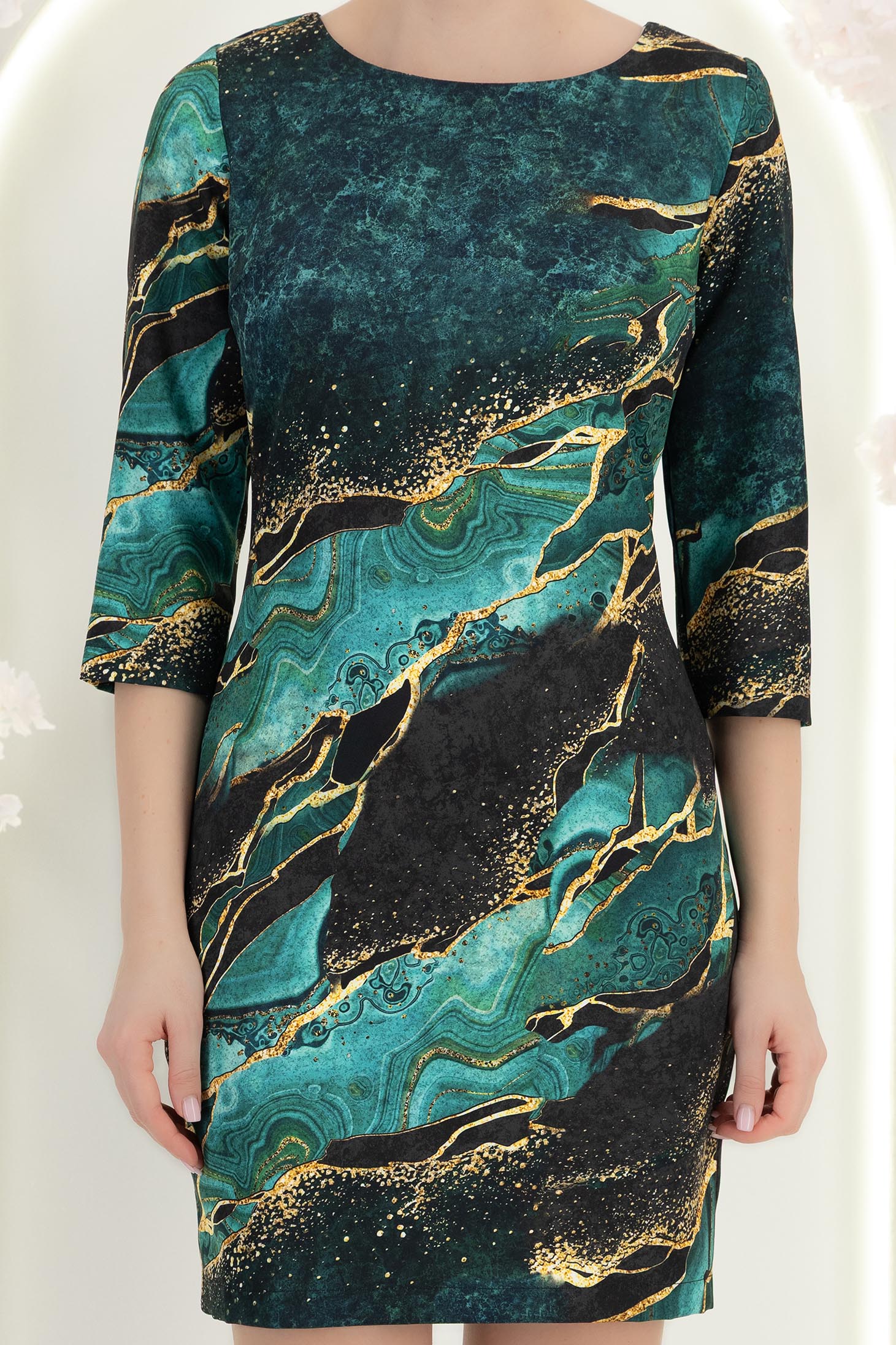 Egyenes ruha rugalmas szövetből absztrakt mintával - StarShinerS 6 - StarShinerS.hu