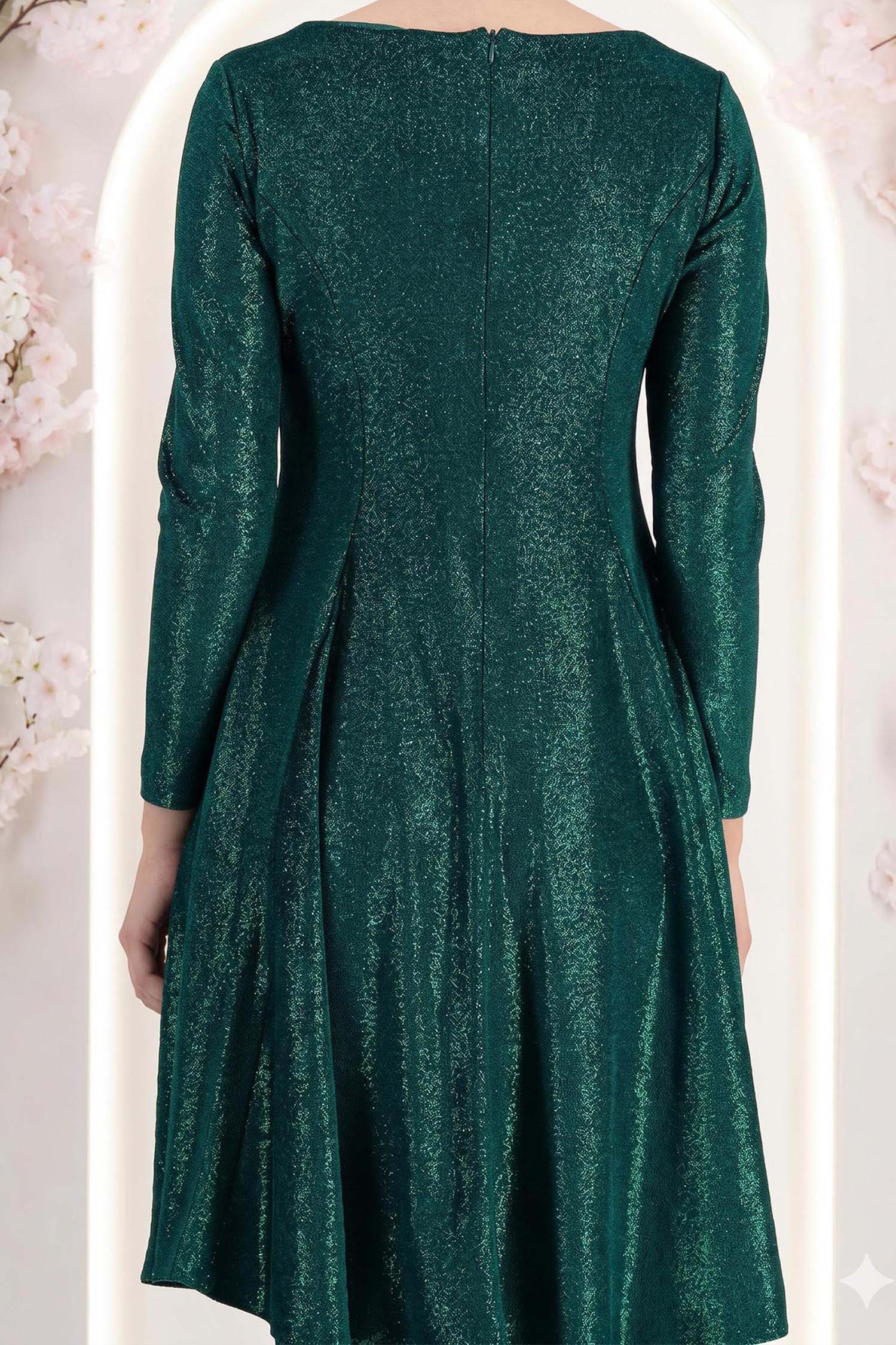 Rochie din catifea verde pana la genunchi in clos cu decolteu rotunjit - StarShinerS 4 - StarShinerS.ro