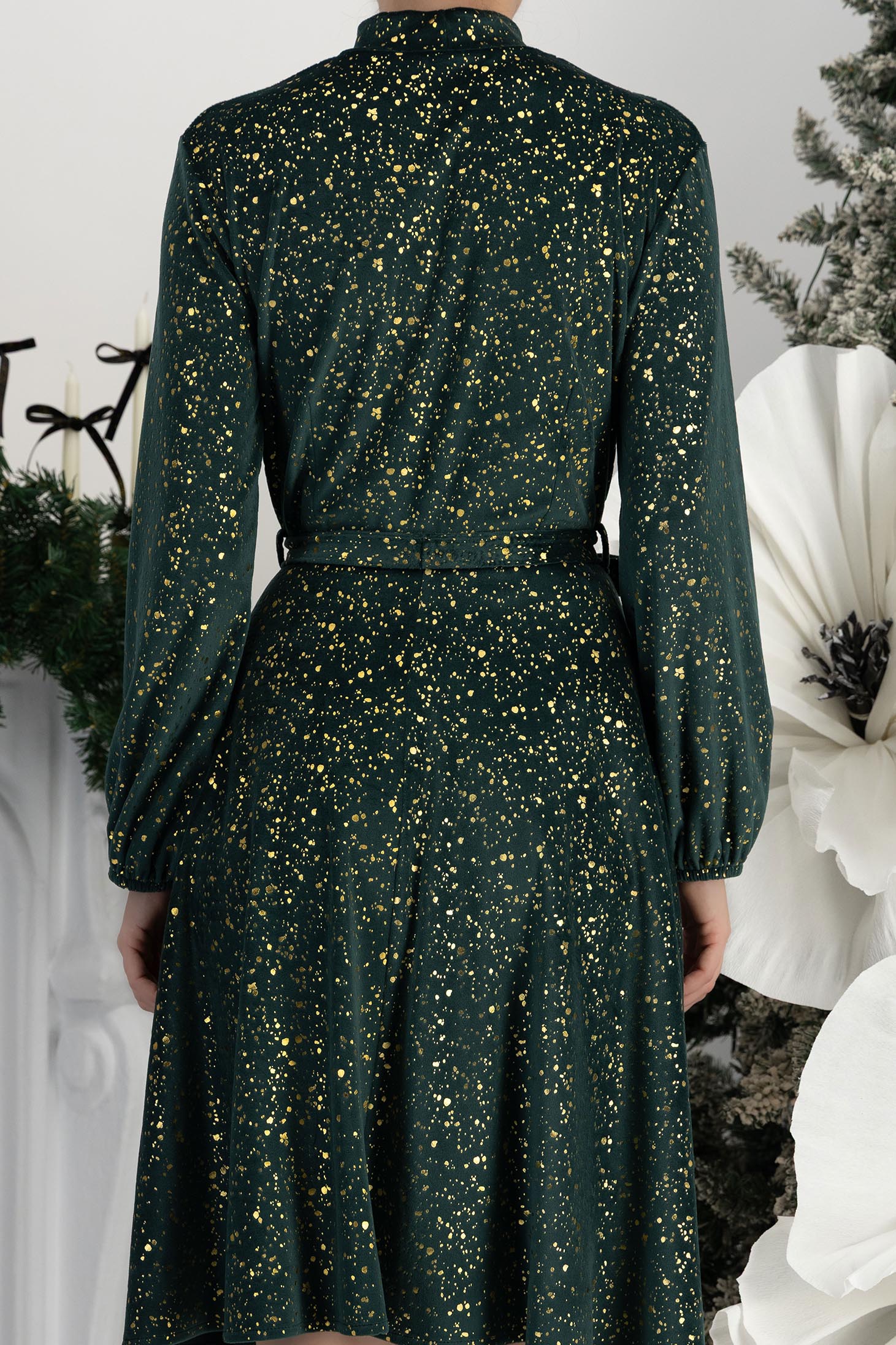 Rochie verde din catifea pana la genunchi in clos cu elastic in talie si cordon detasabil StarShinerS 6 - StarShinerS.ro