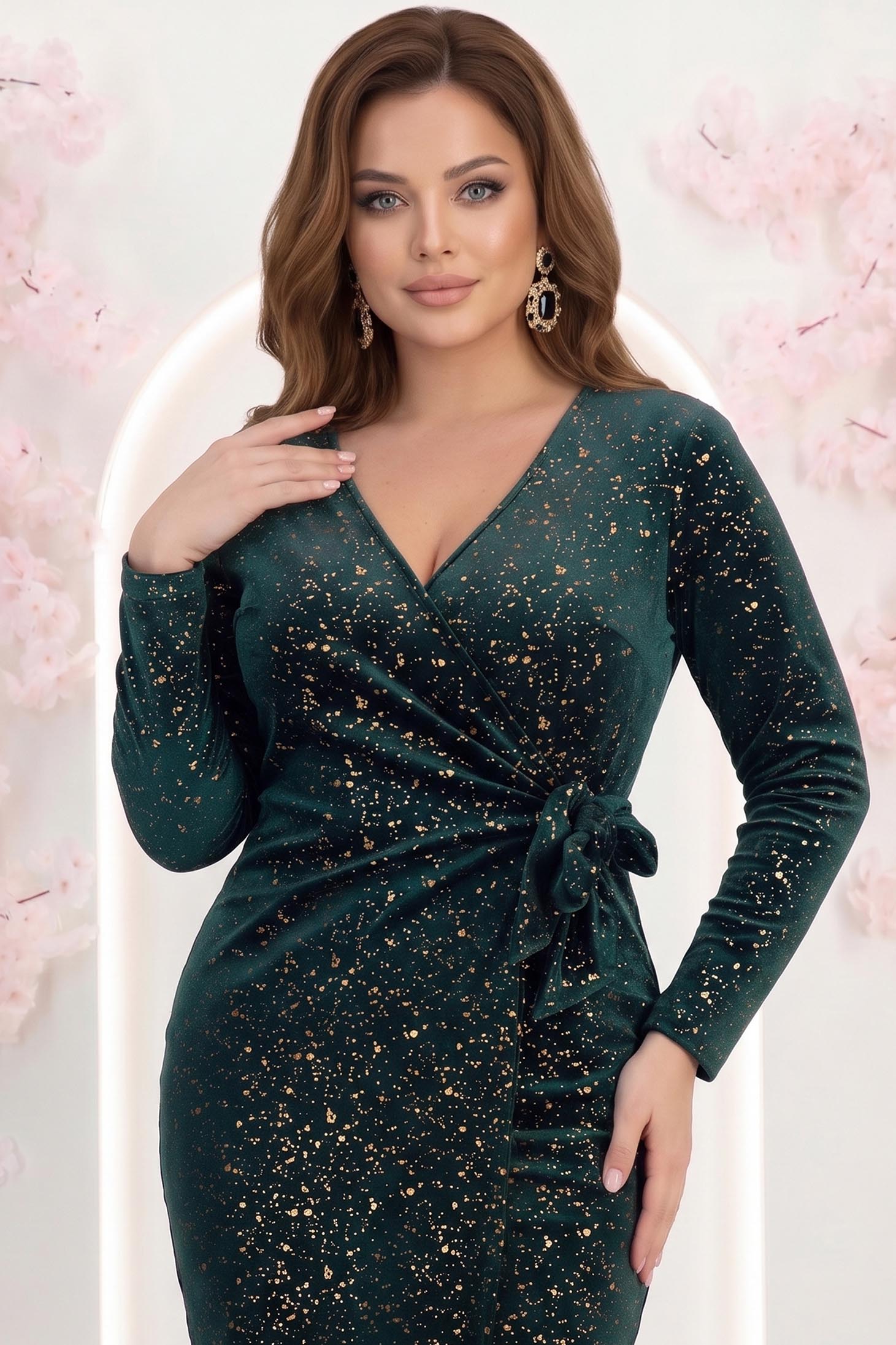Rochie din catifea verde cu sclipici scurta tip creion cu decolteu petrecut - StarShinerS 1 - StarShinerS.ro