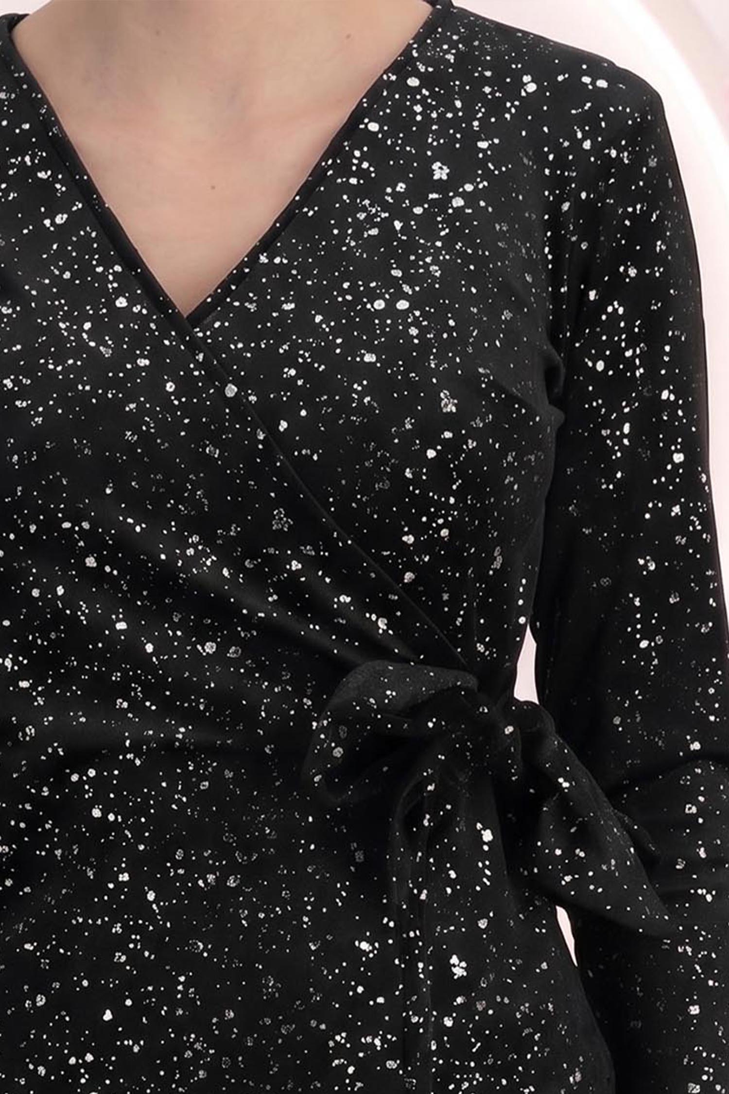 Rochie din catifea neagra cu sclipici argintiu scurta tip creion cu decolteu petrecut - StarShinerS 3 - StarShinerS.ro