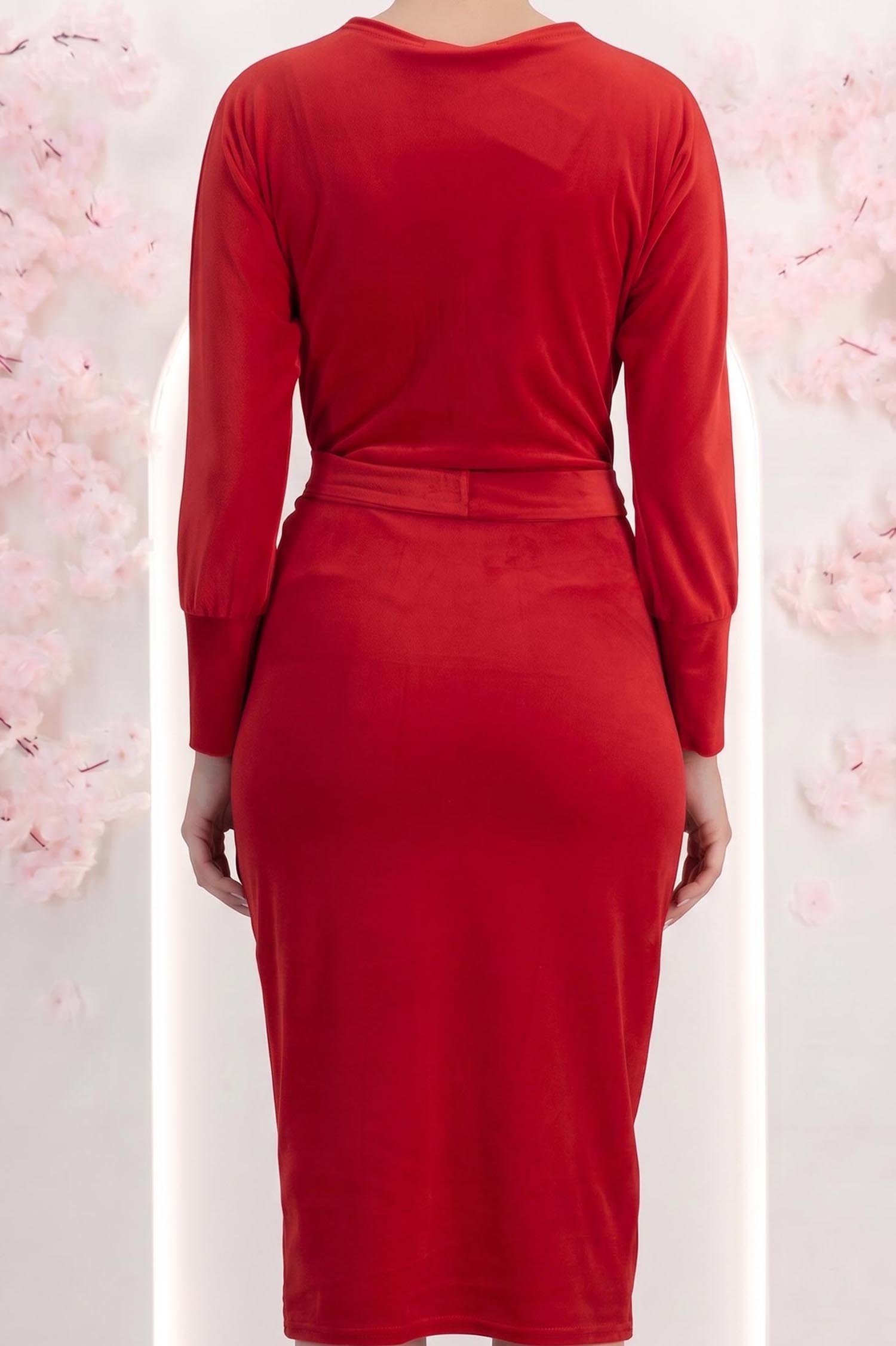 Rochie din catifea rosie midi tip creion cu decolteu petrecut - StarShinerS 4 - StarShinerS.ro