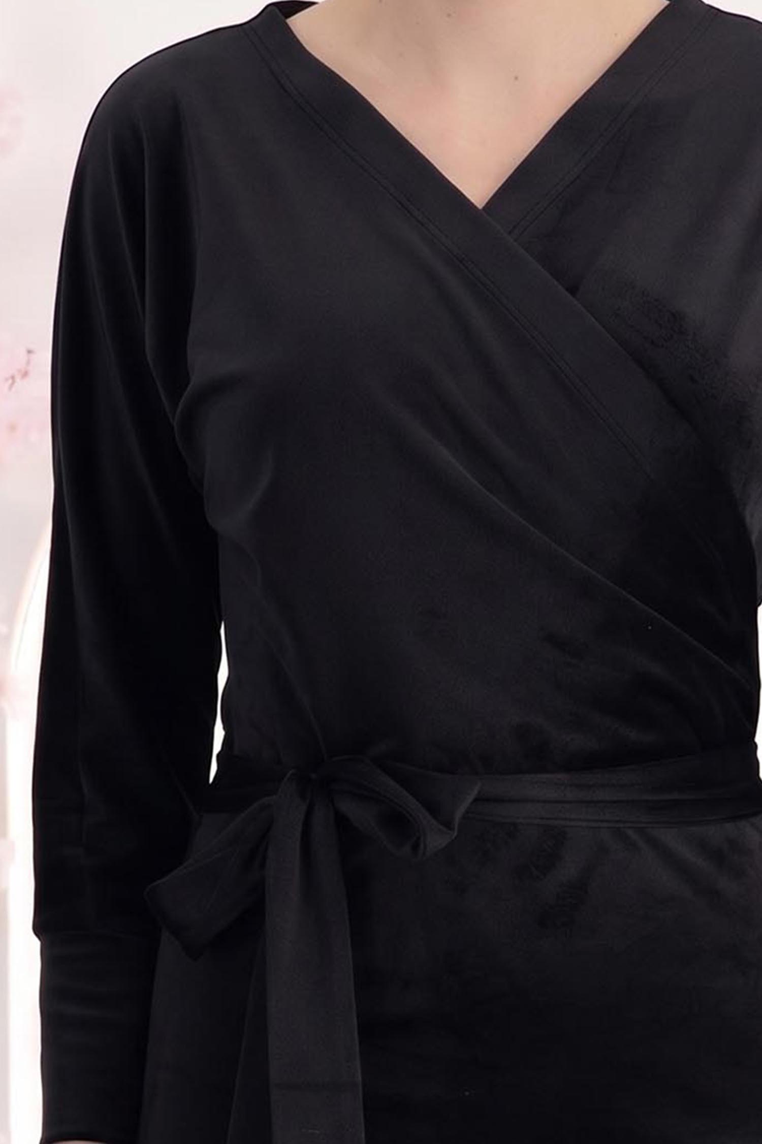 Rochie din catifea neagra midi tip creion cu decolteu petrecut - StarShinerS 3 - StarShinerS.ro