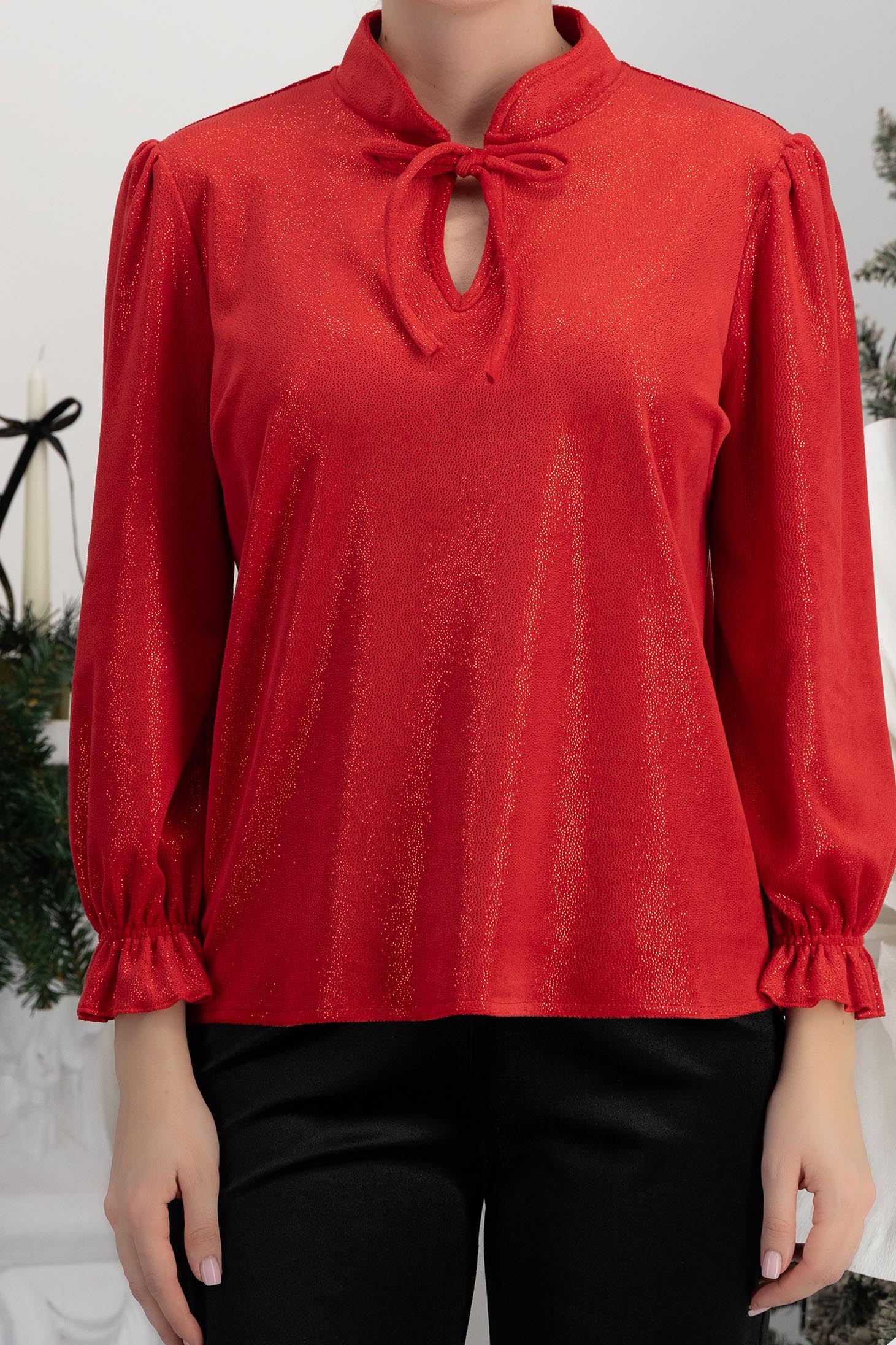 Bluza din catifea cu sclipici rosie cu un croi usor larg si volanase la maneca - StarShinerS 5 - StarShinerS.ro