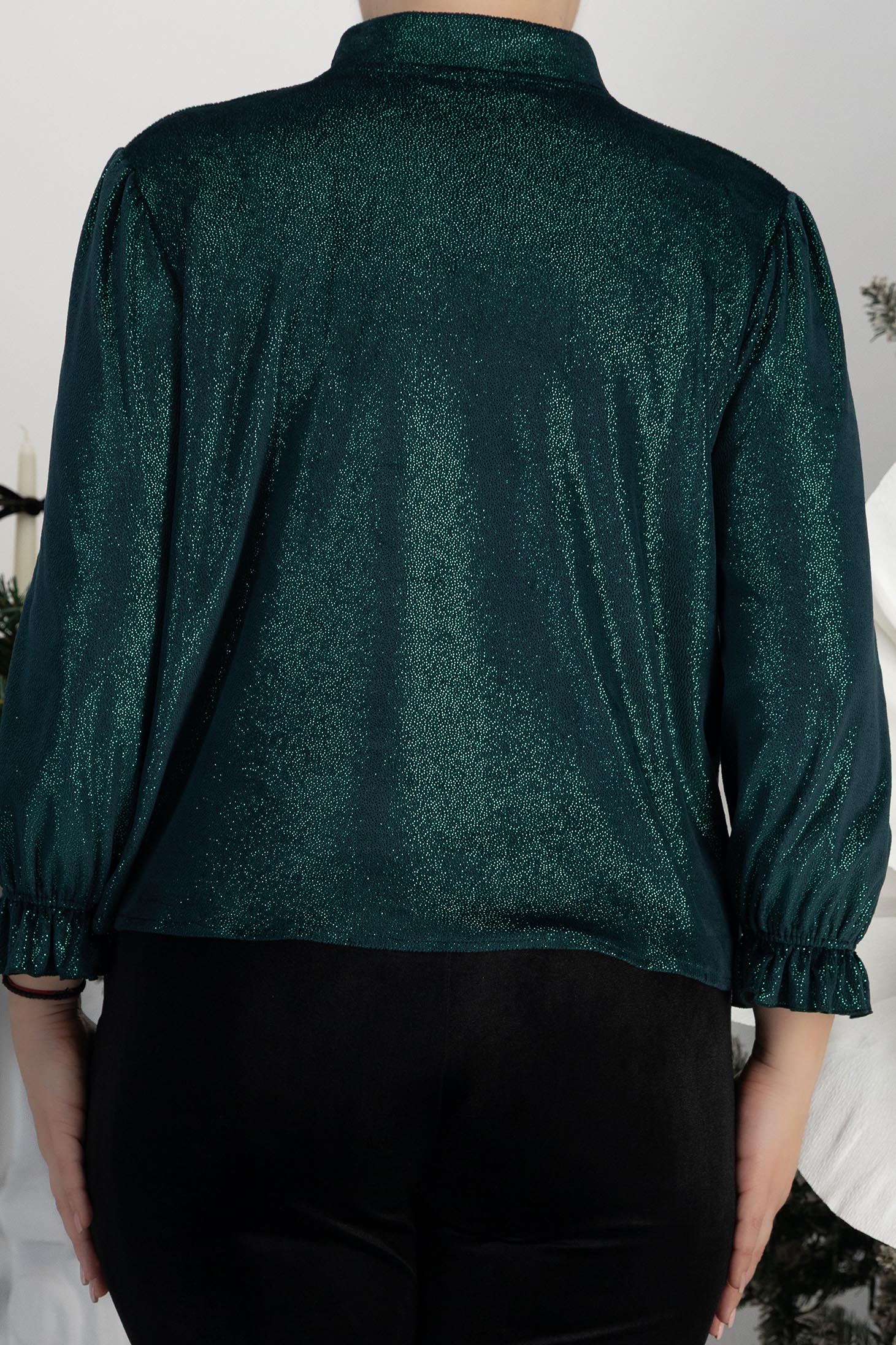 Bluza din catifea cu sclipici verde cu un croi usor larg si volanase la maneca - StarShinerS 5 - StarShinerS.ro