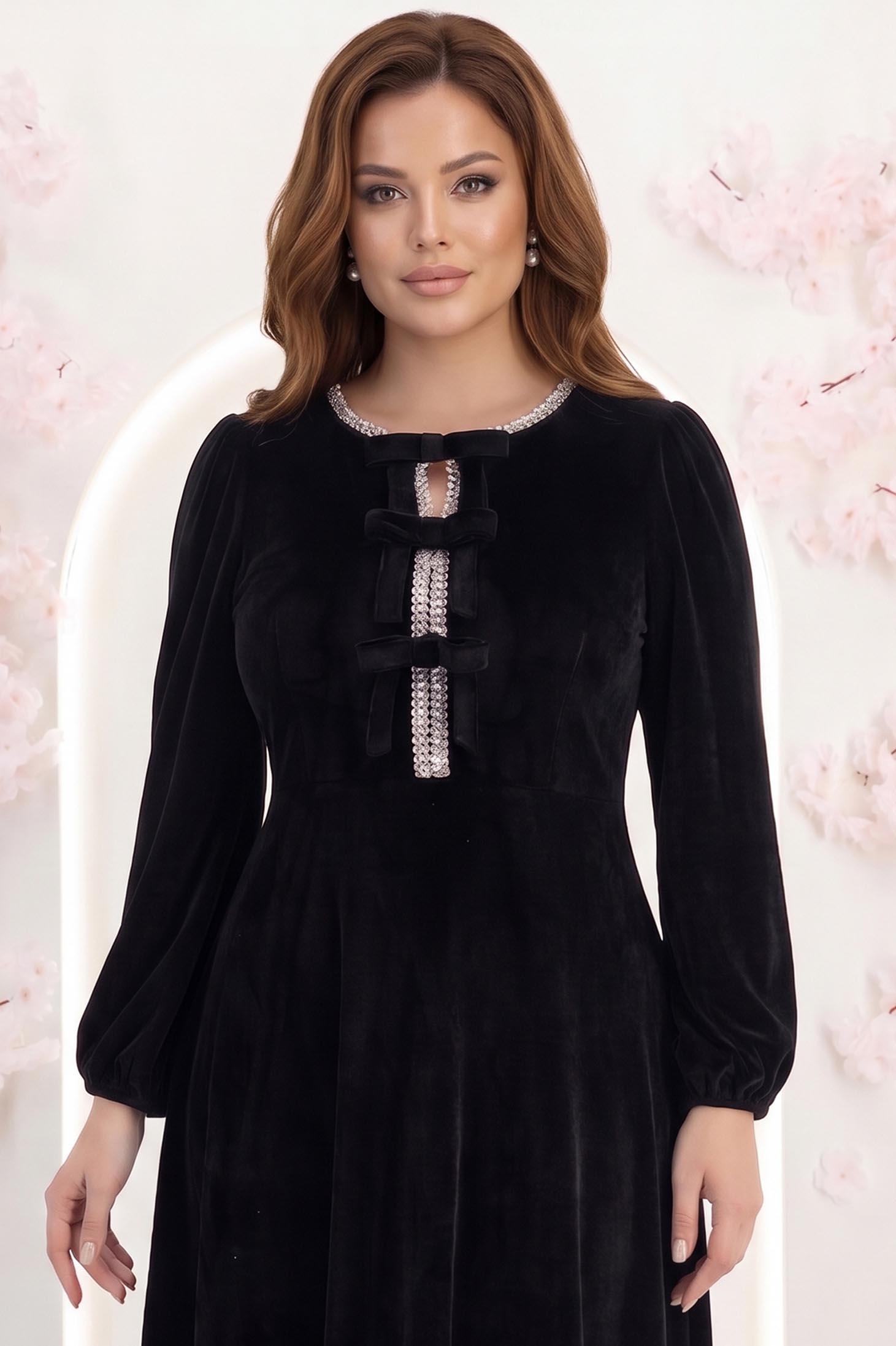 Rochie din catifea neagra midi in clos accesorizata cu fundite si pietre strass frontal 1 - StarShinerS.ro